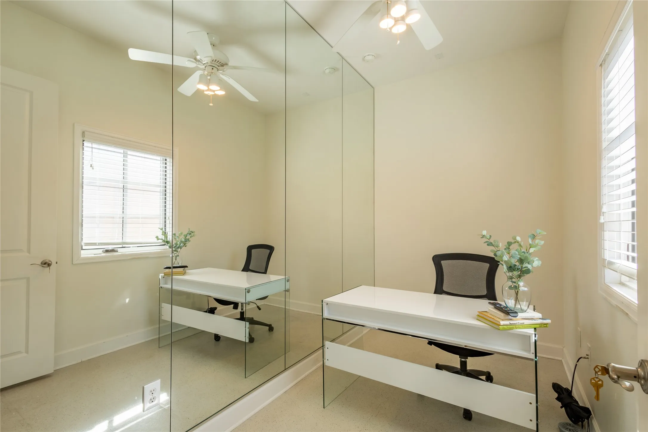 Great office or work out space