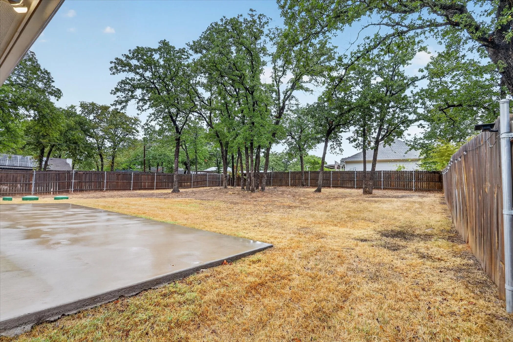 Single Family Residence For Sale in Parker County , 1612 Tanglewood Drive, Azle, Texas 76020, 3 Bedroom, 2 Bathroom, 2 Garage spaces, 1,602 Sqft, built in 2021, mls#21402851, Real Estate Agent in Azle, Homes For Sale in Parker county, Homes For Sale in Azle, Realtor in Azle Texas, Real Estate Brokerage Independent Realty Texas, Luminita Cordes Realtor