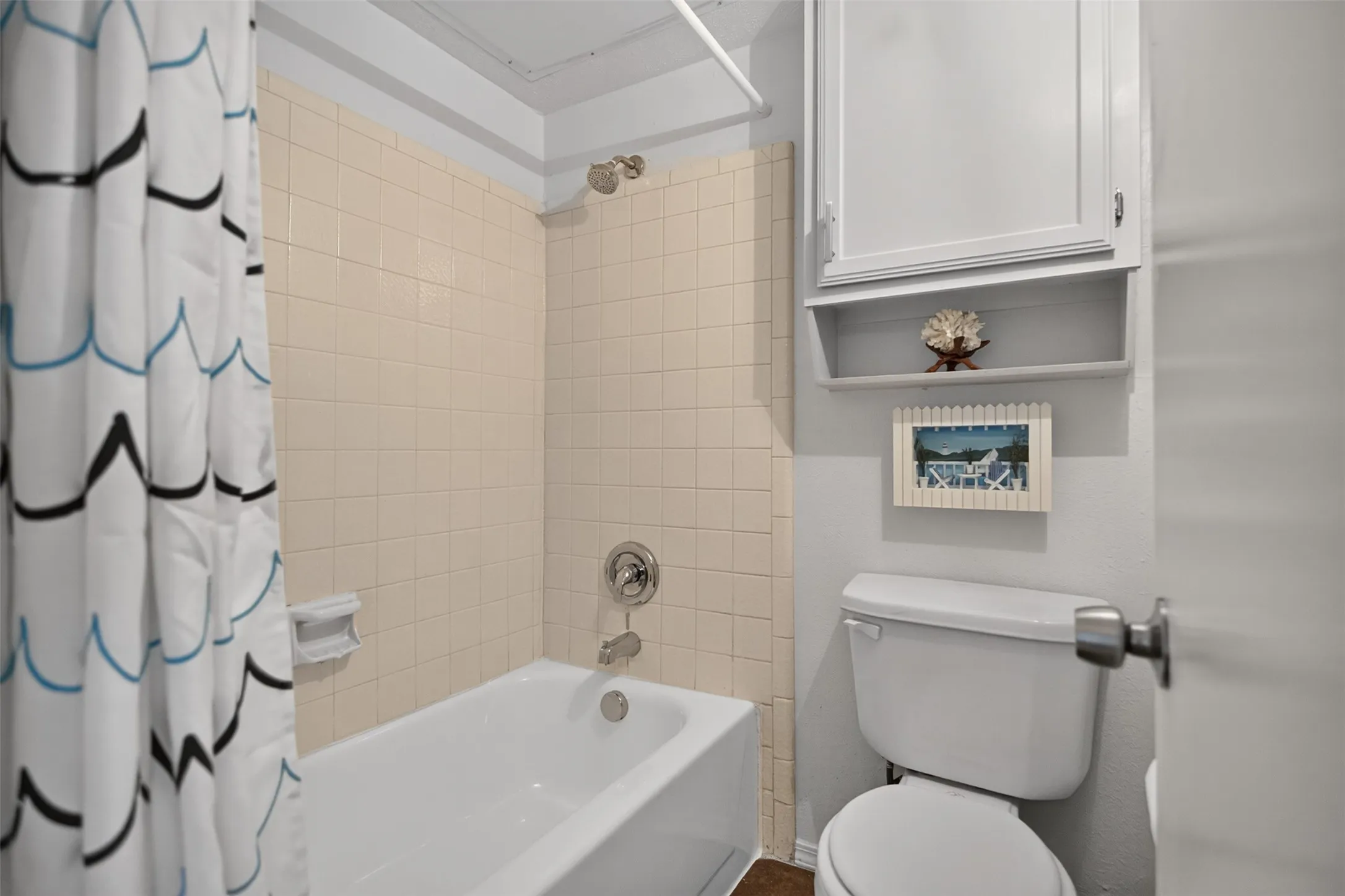 Single Family Residence For Rent in Dallas County , 303 Liberty Place, Grand Prairie, Texas 75052, 2 Bedroom, 2 Bathroom, 1 Garage spaces, 1,088 Sqft, built in 1983, mls#21402838, Real Estate Agent in Grand Prairie, Homes For Rent in Dallas county, Homes For Rent in Grand Prairie, Realtor in Grand Prairie Texas, Real Estate Brokerage Independent Realty Texas, Luminita Cordes Realtor