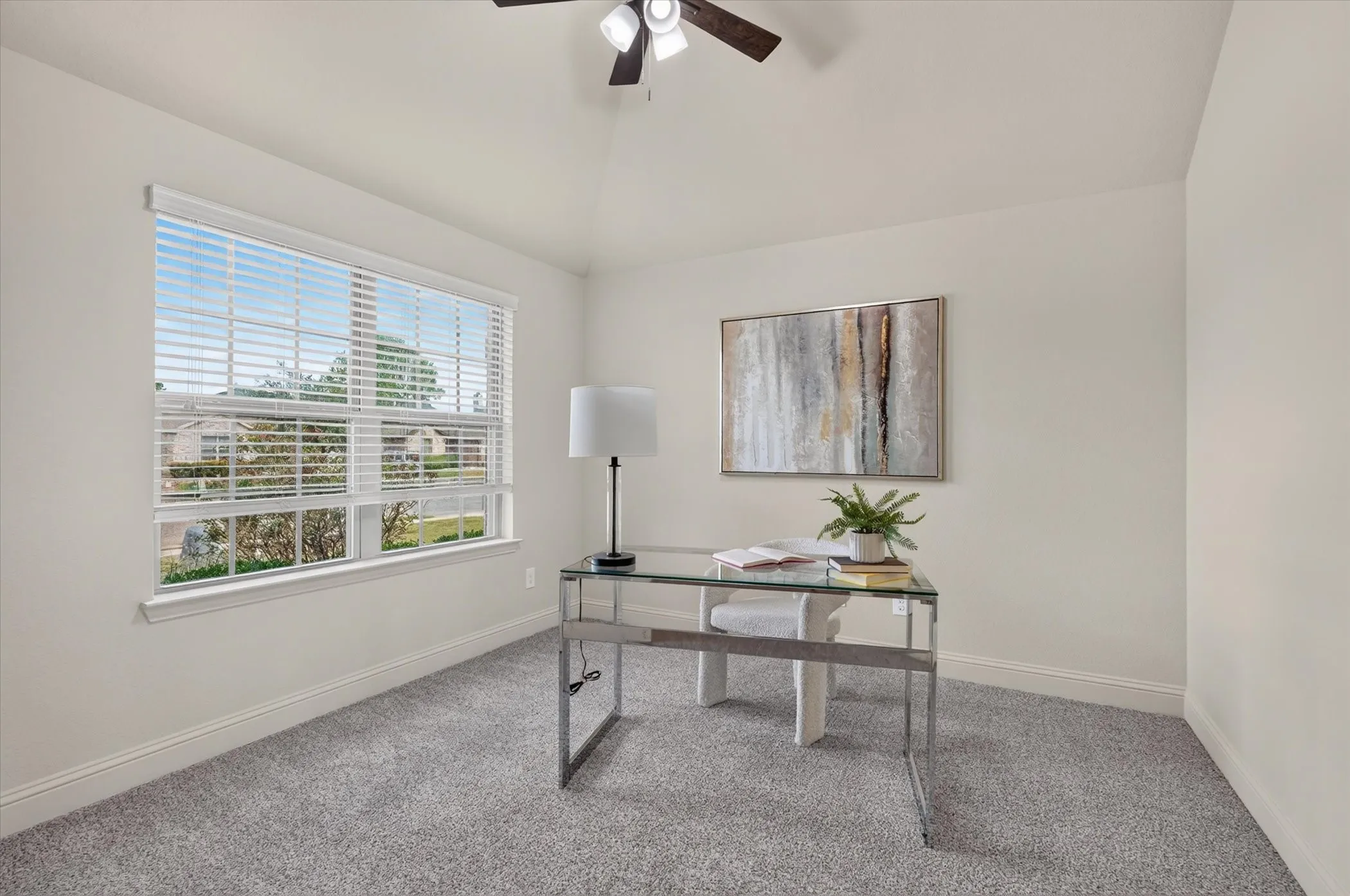 Single Family Residence For Sale in Hunt County , 1413 Thibodaux Drive, Greenville, Texas 75402, 3 Bedroom, 2 Bathroom, 2 Garage spaces, 1,776 Sqft, built in 2016, mls#21400980, Real Estate Agent in Greenville, Homes For Sale in Hunt county, Homes For Sale in Greenville, Realtor in Greenville Texas, Real Estate Brokerage Independent Realty Texas, Luminita Cordes Realtor