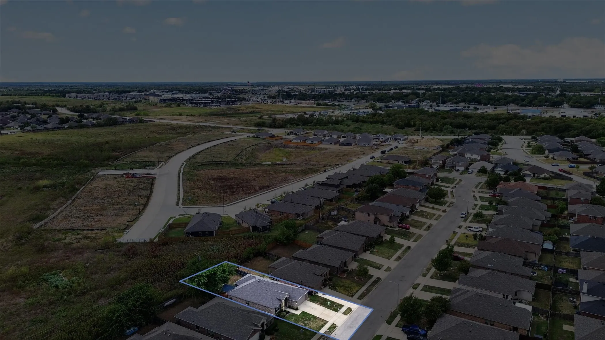 Single Family Residence For Sale in Hunt County , 1413 Thibodaux Drive, Greenville, Texas 75402, 3 Bedroom, 2 Bathroom, 2 Garage spaces, 1,776 Sqft, built in 2016, mls#21400980, Real Estate Agent in Greenville, Homes For Sale in Hunt county, Homes For Sale in Greenville, Realtor in Greenville Texas, Real Estate Brokerage Independent Realty Texas, Luminita Cordes Realtor