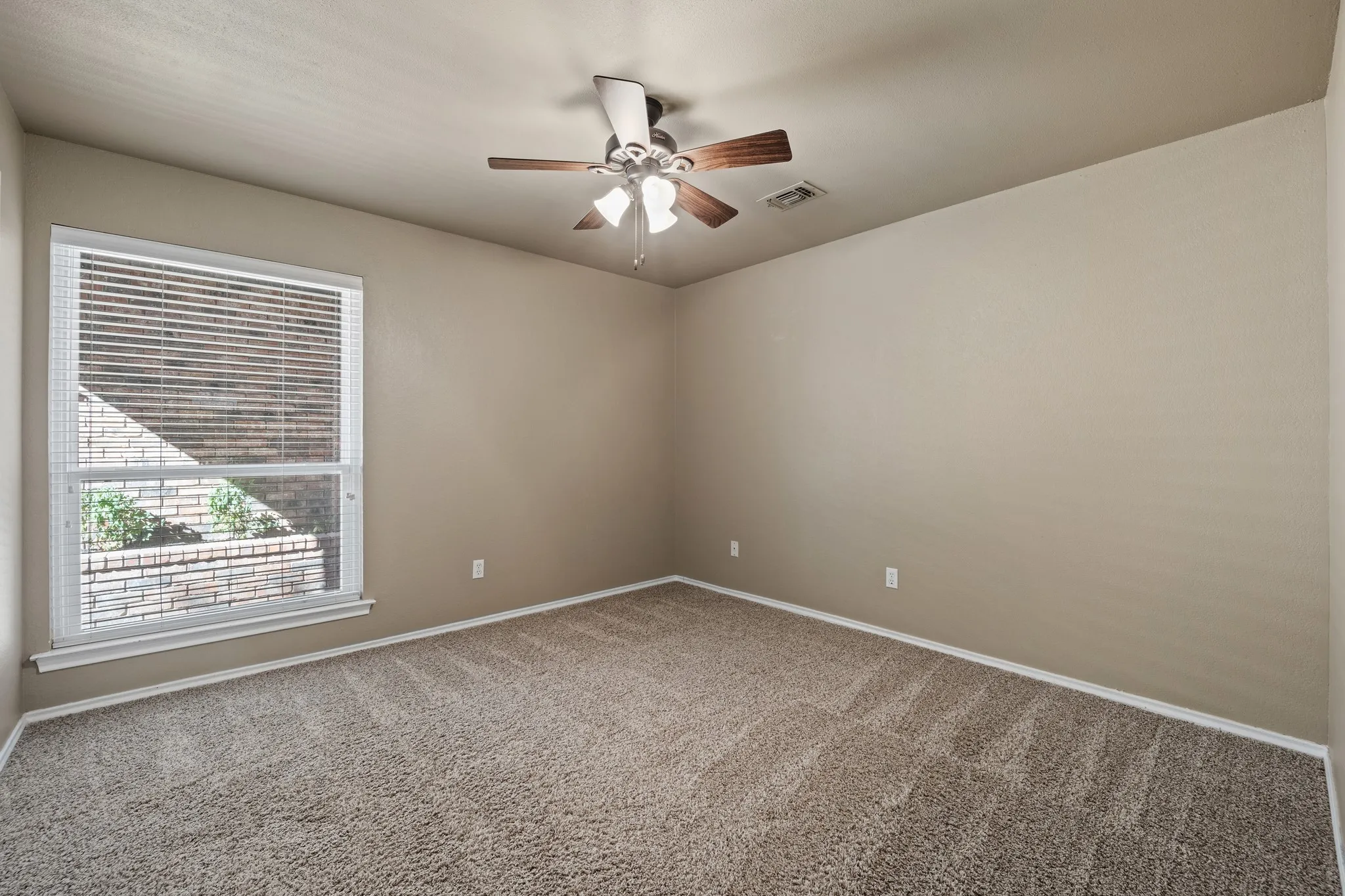 2nd bedroom.