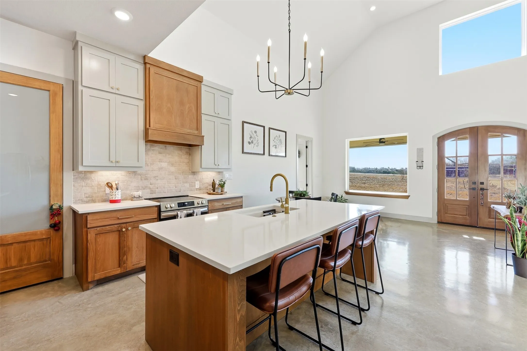 Single Family Residence For Sale in Hood County , 601 Hollow Drive, Lipan, Texas 76462, 3 Bedroom, 3 Bathroom, 3 Garage spaces, 2,361 Sqft, built in 2025, mls#21402852, Real Estate Agent in Lipan, Homes For Sale in Hood county, Homes For Sale in Lipan, Realtor in Lipan Texas, Real Estate Brokerage Independent Realty Texas, Luminita Cordes Realtor