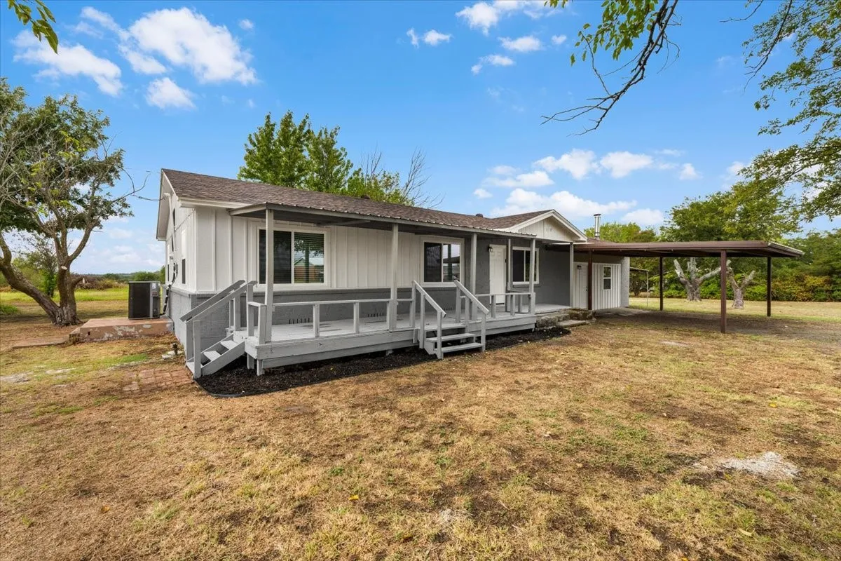 Single Family Residence For Sale in Parker County , 319 Green Acres Road, Weatherford, Texas 76088, 3 Bedroom, 2 Bathroom, Garage spaces, 1,764 Sqft, built in 0, mls#21402856, Real Estate Agent in Weatherford, Homes For Sale in Parker county, Homes For Sale in Weatherford, Realtor in Weatherford Texas, Real Estate Brokerage Independent Realty Texas, Luminita Cordes Realtor