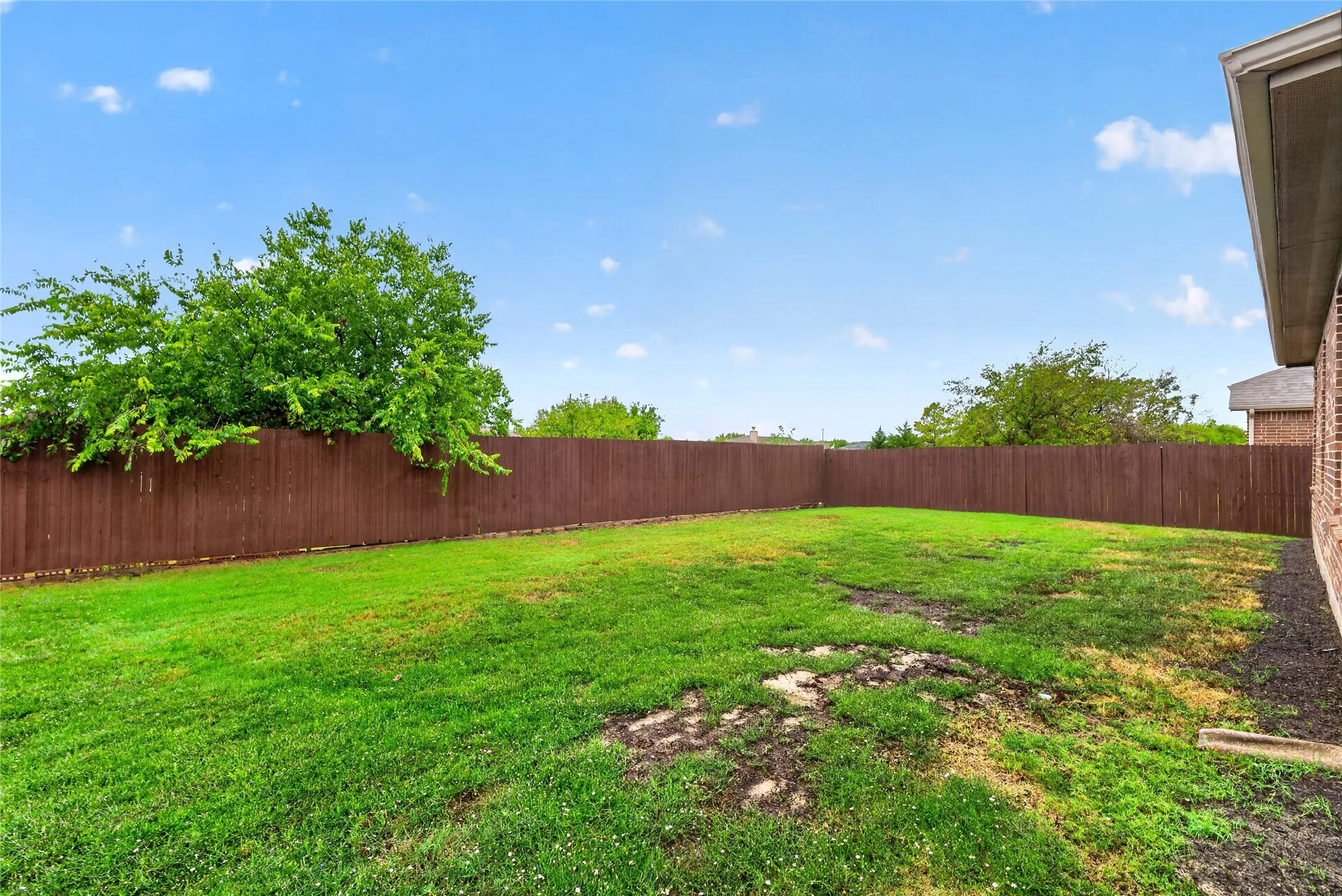 Single Family Residence For Rent in Rockwall County , 336 Chamberlain Drive, Fate, Texas 75189, 4 Bedroom, 3 Bathroom, 3 Garage spaces, 3,067 Sqft, built in 2017, mls#21402338, Real Estate Agent in Fate, Homes For Rent in Rockwall county, Homes For Rent in Fate, Realtor in Fate Texas, Real Estate Brokerage Independent Realty Texas, Luminita Cordes Realtor