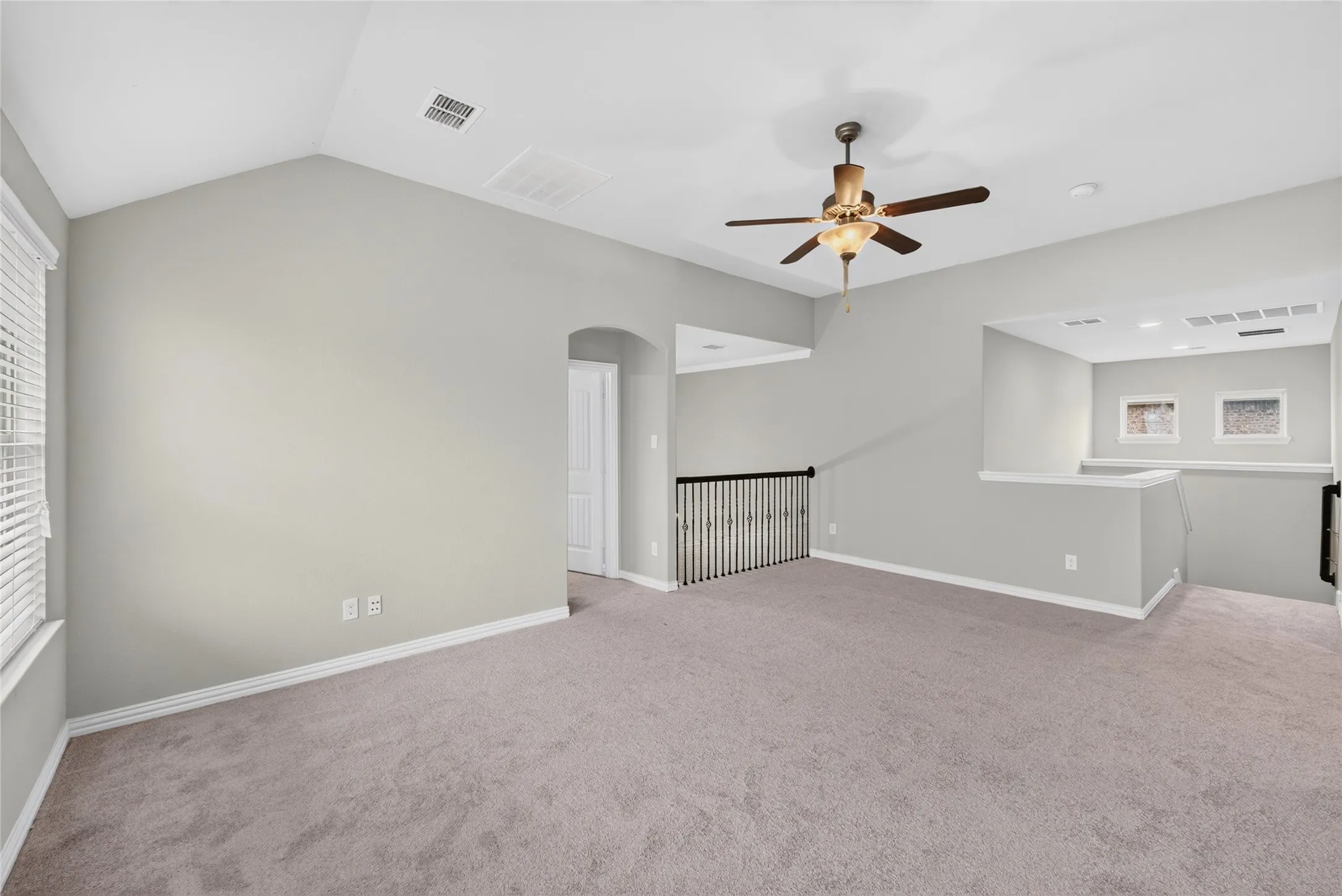 Single Family Residence For Rent in Rockwall County , 336 Chamberlain Drive, Fate, Texas 75189, 4 Bedroom, 3 Bathroom, 3 Garage spaces, 3,067 Sqft, built in 2017, mls#21402338, Real Estate Agent in Fate, Homes For Rent in Rockwall county, Homes For Rent in Fate, Realtor in Fate Texas, Real Estate Brokerage Independent Realty Texas, Luminita Cordes Realtor