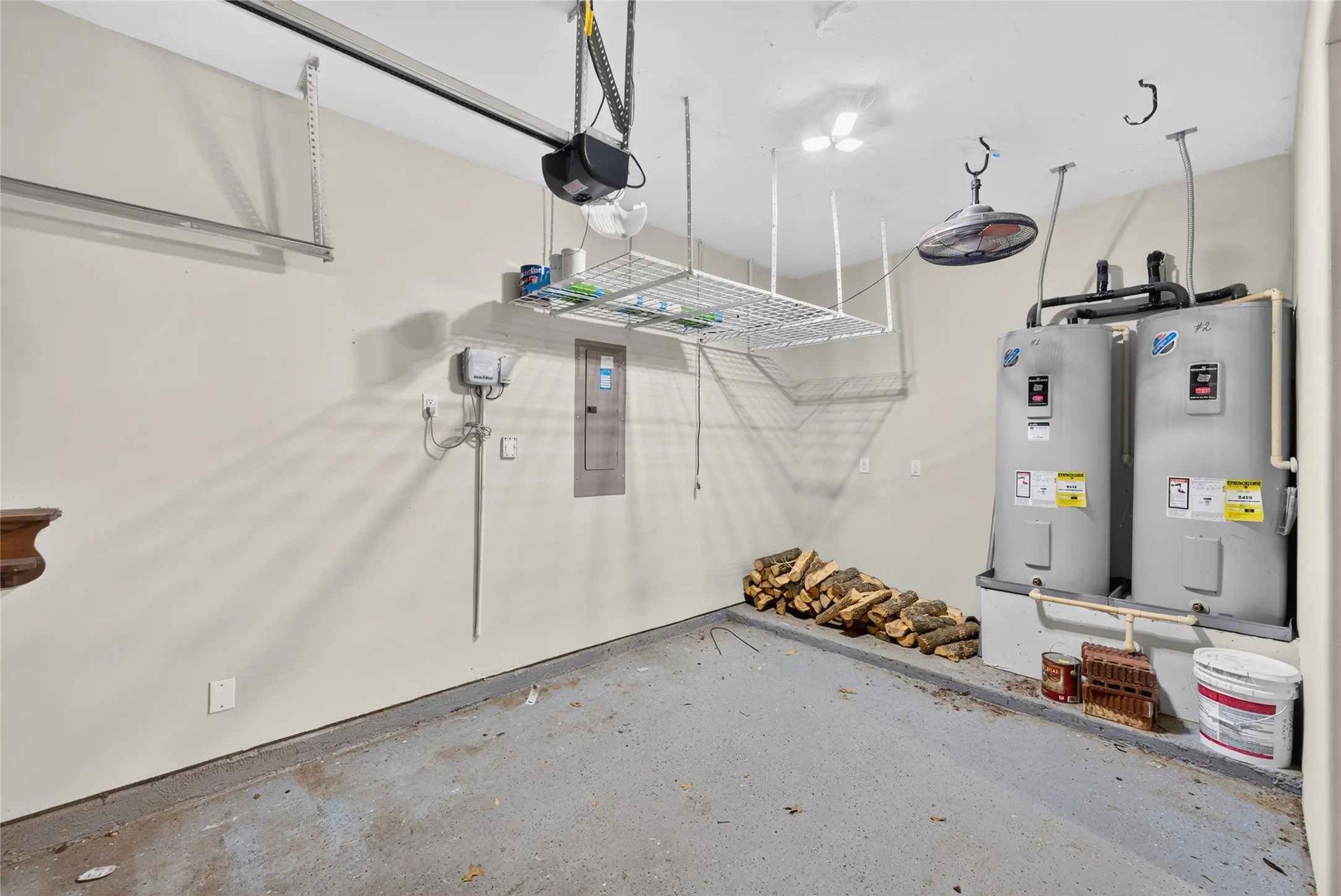 Single Family Residence For Rent in Rockwall County , 336 Chamberlain Drive, Fate, Texas 75189, 4 Bedroom, 3 Bathroom, 3 Garage spaces, 3,067 Sqft, built in 2017, mls#21402338, Real Estate Agent in Fate, Homes For Rent in Rockwall county, Homes For Rent in Fate, Realtor in Fate Texas, Real Estate Brokerage Independent Realty Texas, Luminita Cordes Realtor