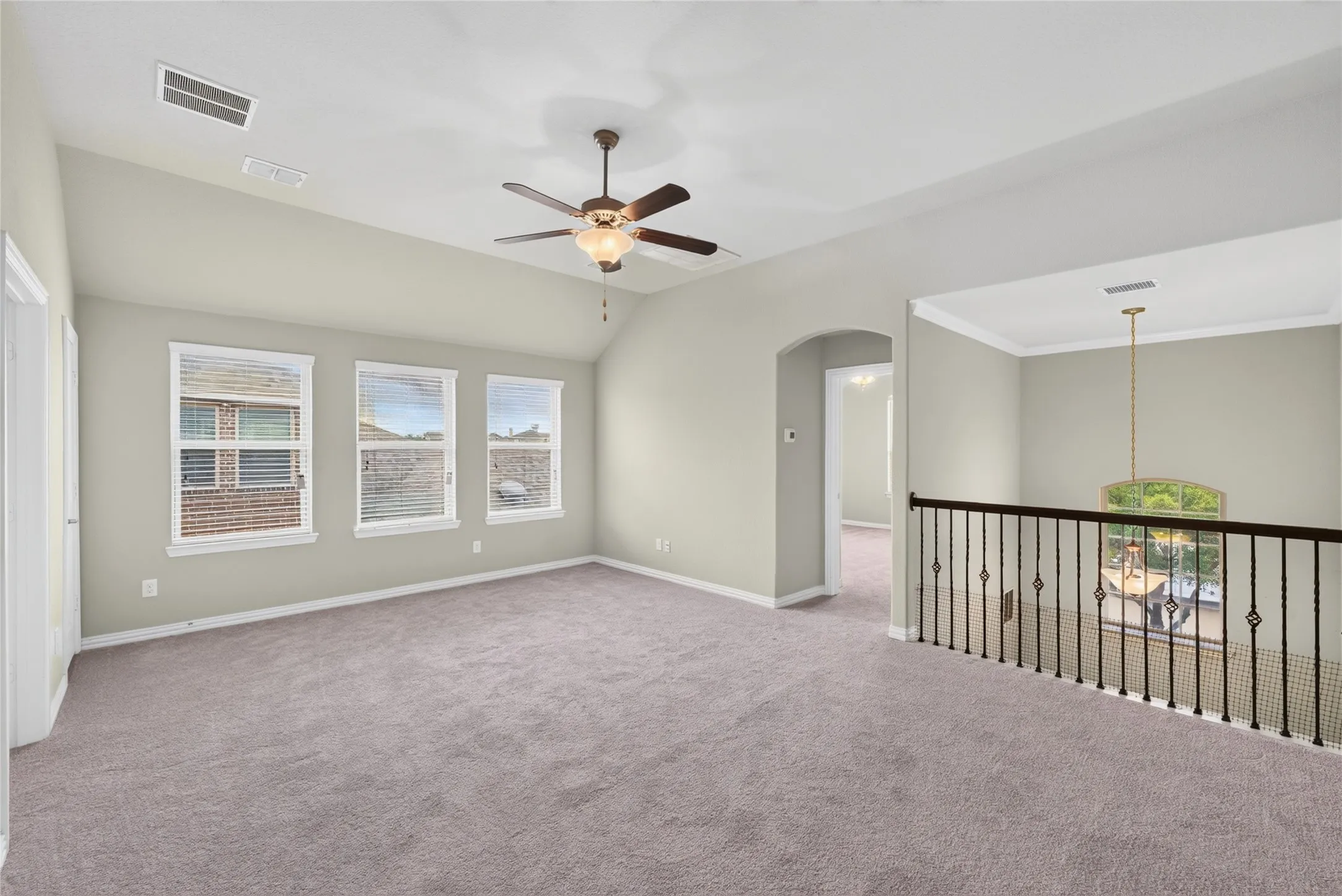 Single Family Residence For Rent in Rockwall County , 336 Chamberlain Drive, Fate, Texas 75189, 4 Bedroom, 3 Bathroom, 3 Garage spaces, 3,067 Sqft, built in 2017, mls#21402338, Real Estate Agent in Fate, Homes For Rent in Rockwall county, Homes For Rent in Fate, Realtor in Fate Texas, Real Estate Brokerage Independent Realty Texas, Luminita Cordes Realtor