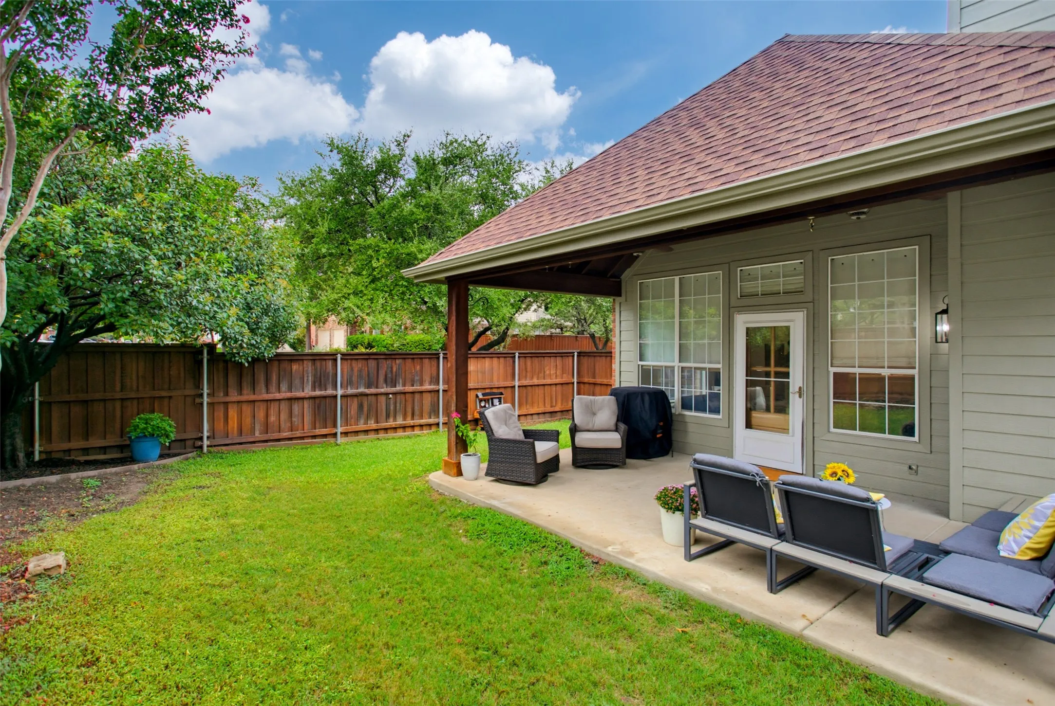 Single Family Residence For Sale in Collin County , 5317 Sandstone Lane, Mc Kinney, Texas 75072, 3 Bedroom, 2 Bathroom, 2 Garage spaces, 1,849 Sqft, built in 2001, mls#21402495, Real Estate Agent in Mc Kinney, Homes For Sale in Collin county, Homes For Sale in Mc Kinney, Realtor in Mc Kinney Texas, Real Estate Brokerage Independent Realty Texas, Luminita Cordes Realtor