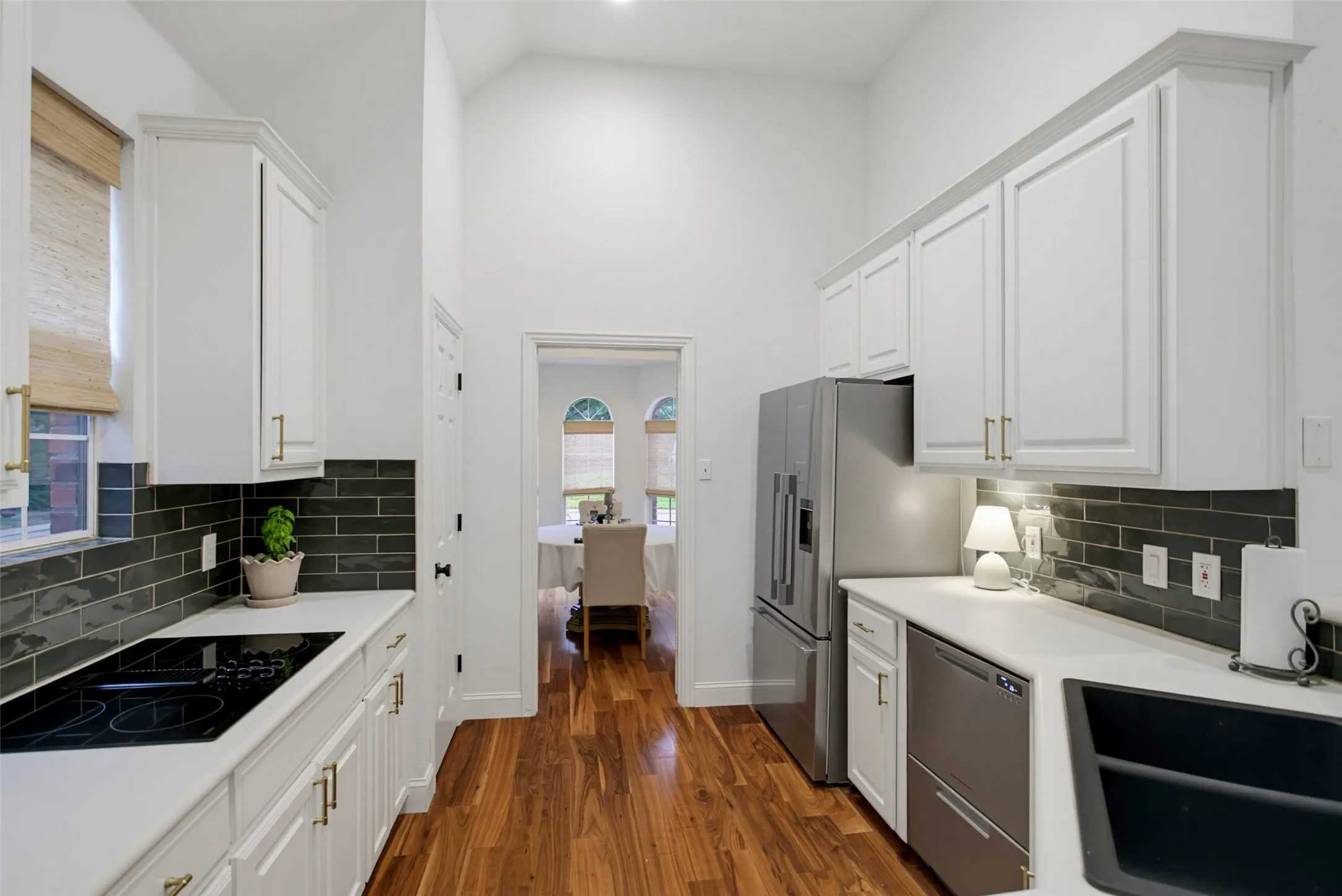 Single Family Residence For Sale in Collin County , 5317 Sandstone Lane, Mc Kinney, Texas 75072, 3 Bedroom, 2 Bathroom, 2 Garage spaces, 1,849 Sqft, built in 2001, mls#21402495, Real Estate Agent in Mc Kinney, Homes For Sale in Collin county, Homes For Sale in Mc Kinney, Realtor in Mc Kinney Texas, Real Estate Brokerage Independent Realty Texas, Luminita Cordes Realtor