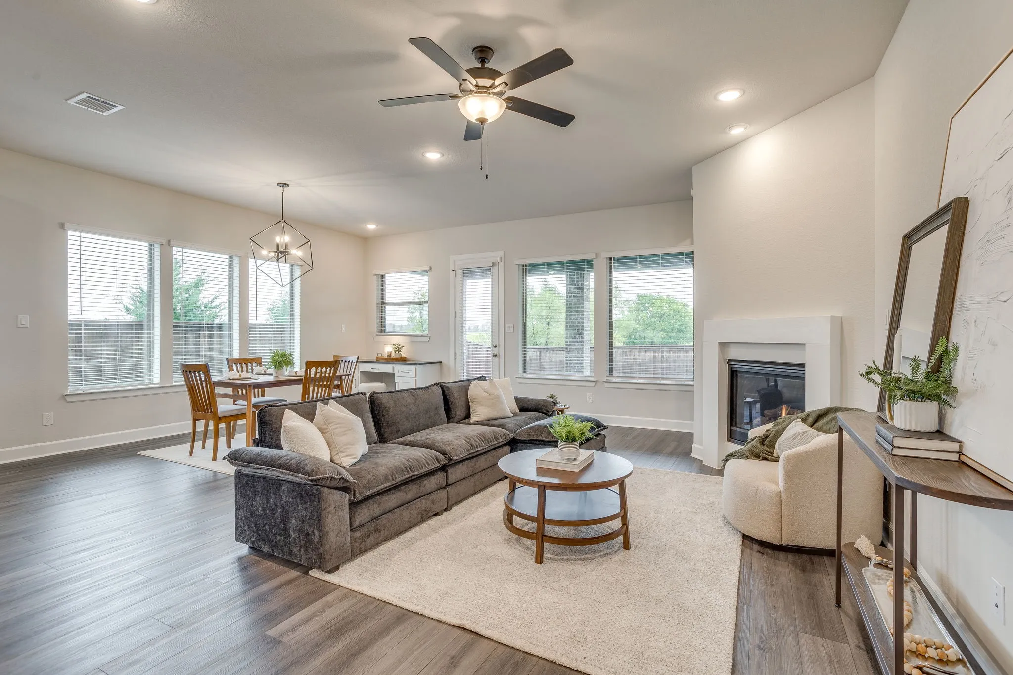 Single Family Residence For Sale in Johnson County , 1919 Birch Street, Mansfield, Texas 76063, 3 Bedroom, 2 Bathroom, 2 Garage spaces, 2,332 Sqft, built in 2023, mls#21402767, Real Estate Agent in Mansfield, Homes For Sale in Johnson county, Homes For Sale in Mansfield, Realtor in Mansfield Texas, Real Estate Brokerage Independent Realty Texas, Luminita Cordes Realtor
