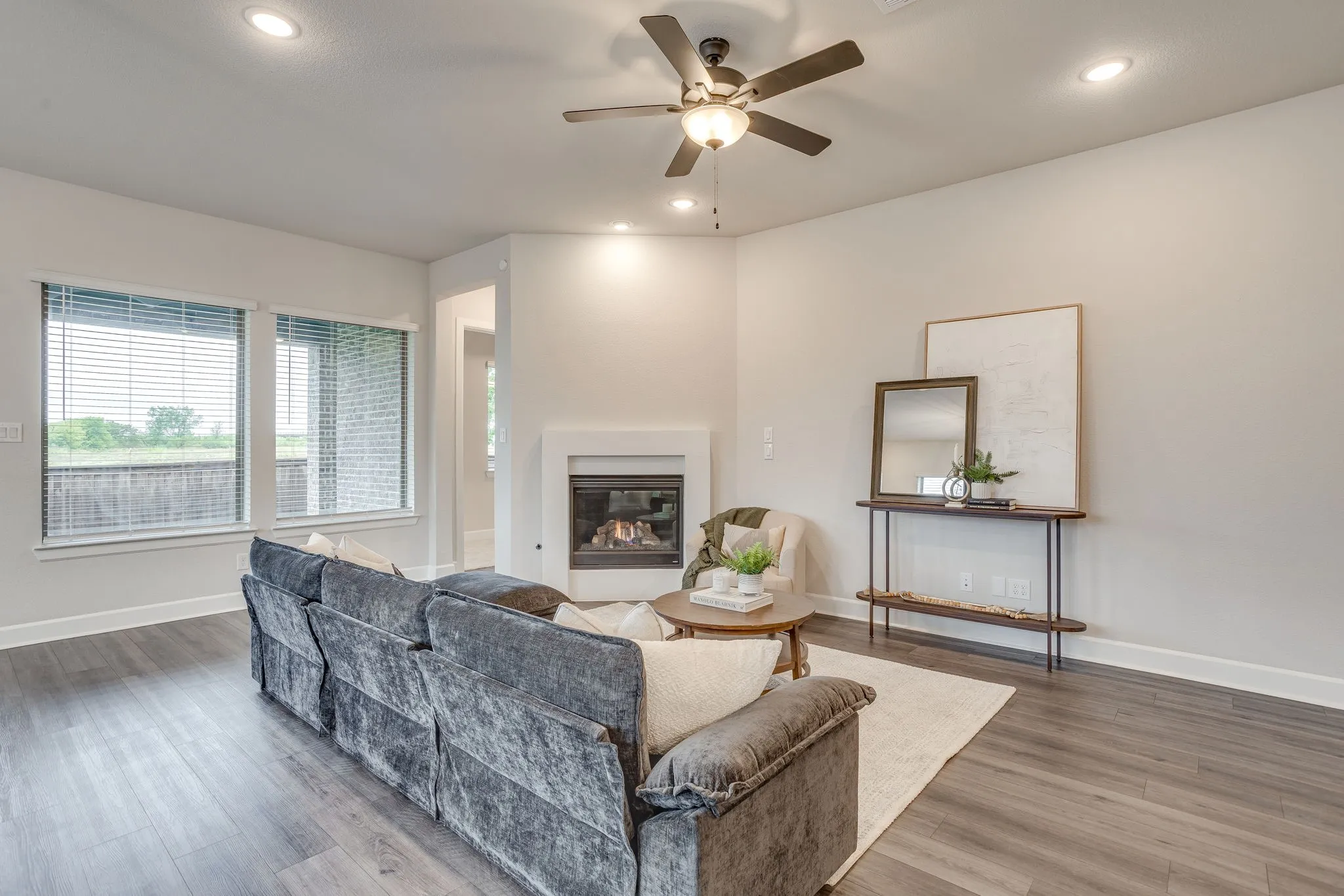 Single Family Residence For Sale in Johnson County , 1919 Birch Street, Mansfield, Texas 76063, 3 Bedroom, 2 Bathroom, 2 Garage spaces, 2,332 Sqft, built in 2023, mls#21402767, Real Estate Agent in Mansfield, Homes For Sale in Johnson county, Homes For Sale in Mansfield, Realtor in Mansfield Texas, Real Estate Brokerage Independent Realty Texas, Luminita Cordes Realtor