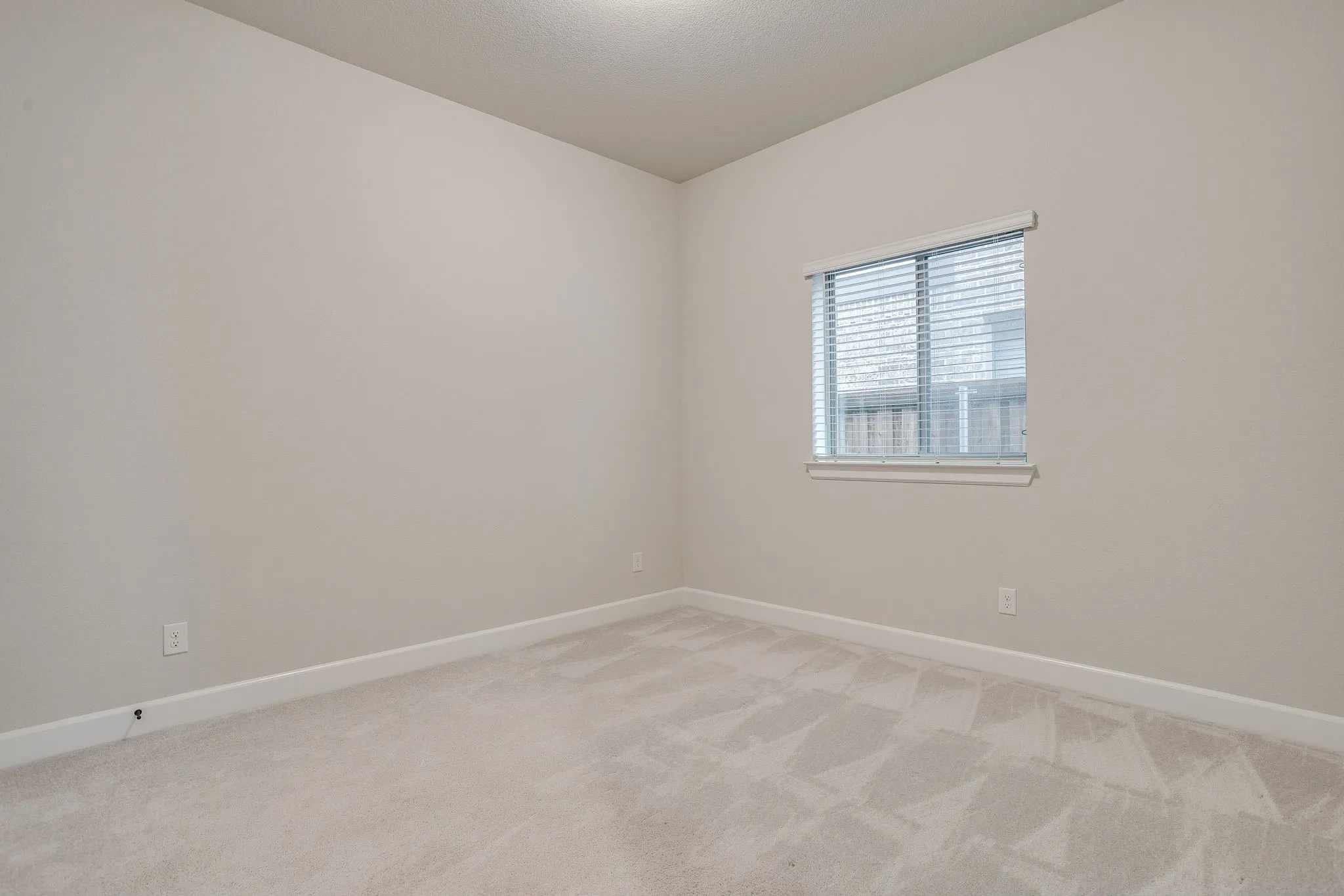 Single Family Residence For Sale in Johnson County , 1919 Birch Street, Mansfield, Texas 76063, 3 Bedroom, 2 Bathroom, 2 Garage spaces, 2,332 Sqft, built in 2023, mls#21402767, Real Estate Agent in Mansfield, Homes For Sale in Johnson county, Homes For Sale in Mansfield, Realtor in Mansfield Texas, Real Estate Brokerage Independent Realty Texas, Luminita Cordes Realtor