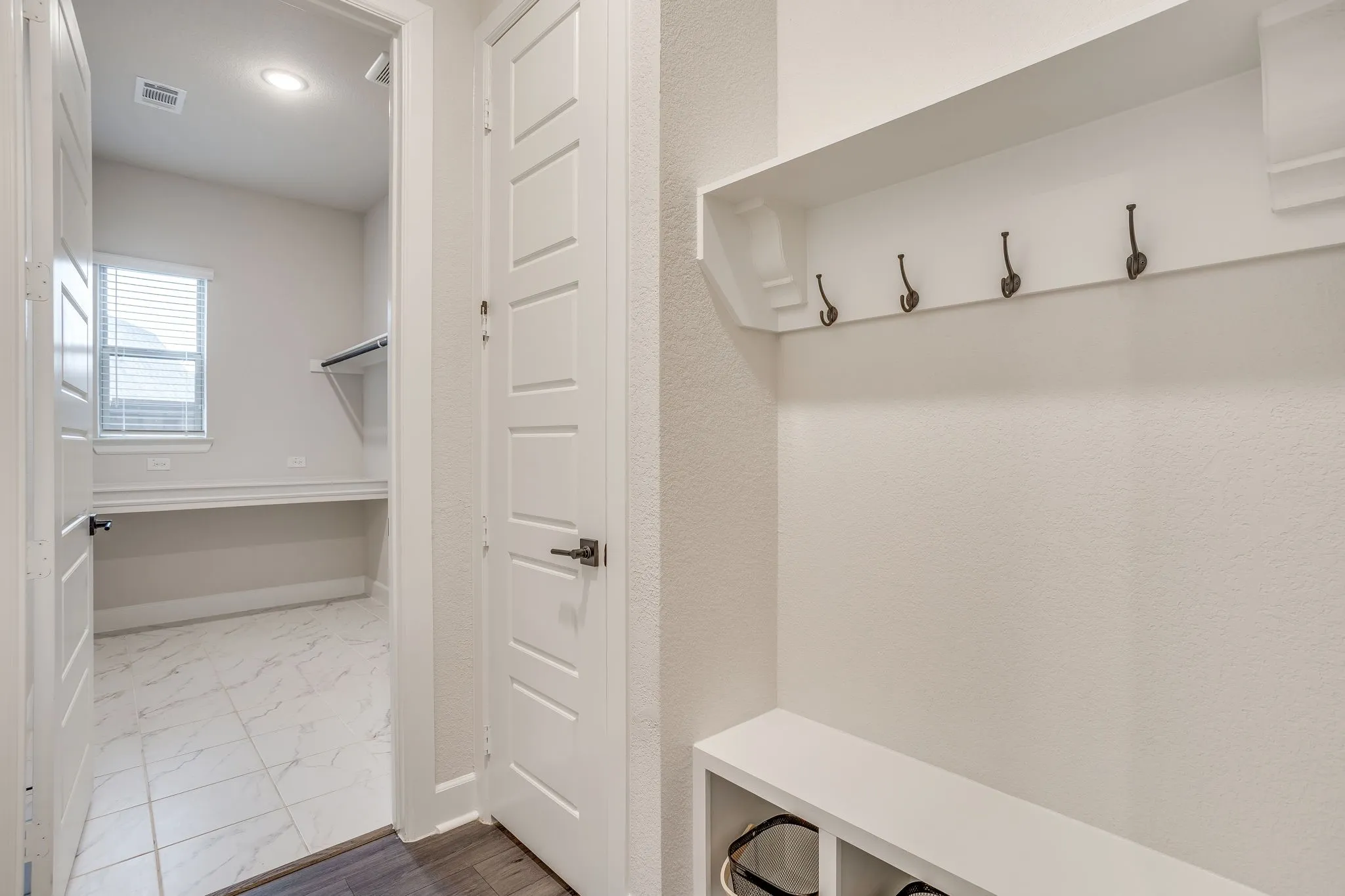 Single Family Residence For Sale in Johnson County , 1919 Birch Street, Mansfield, Texas 76063, 3 Bedroom, 2 Bathroom, 2 Garage spaces, 2,332 Sqft, built in 2023, mls#21402767, Real Estate Agent in Mansfield, Homes For Sale in Johnson county, Homes For Sale in Mansfield, Realtor in Mansfield Texas, Real Estate Brokerage Independent Realty Texas, Luminita Cordes Realtor