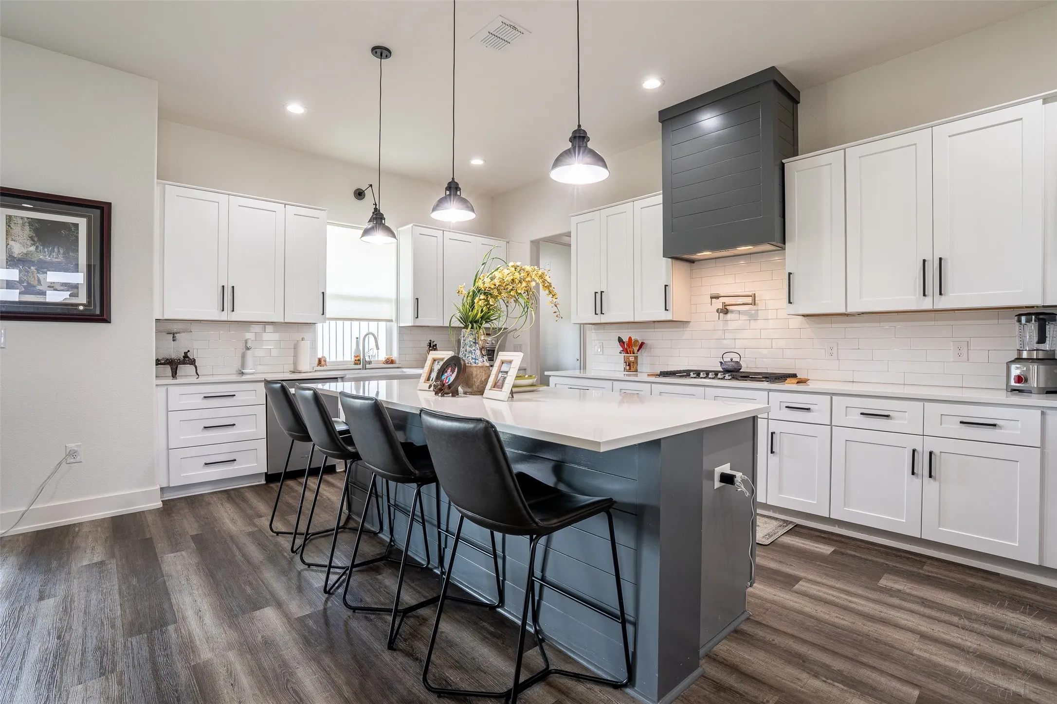 Single Family Residence For Sale in Somervell County , 1137 County Road 337, Glen Rose, Texas 76043, 4 Bedroom, 3 Bathroom, 3 Garage spaces, 2,624 Sqft, built in 2023, mls#21402865, Real Estate Agent in Glen Rose, Homes For Sale in Somervell county, Homes For Sale in Glen Rose, Realtor in Glen Rose Texas, Real Estate Brokerage Independent Realty Texas, Luminita Cordes Realtor