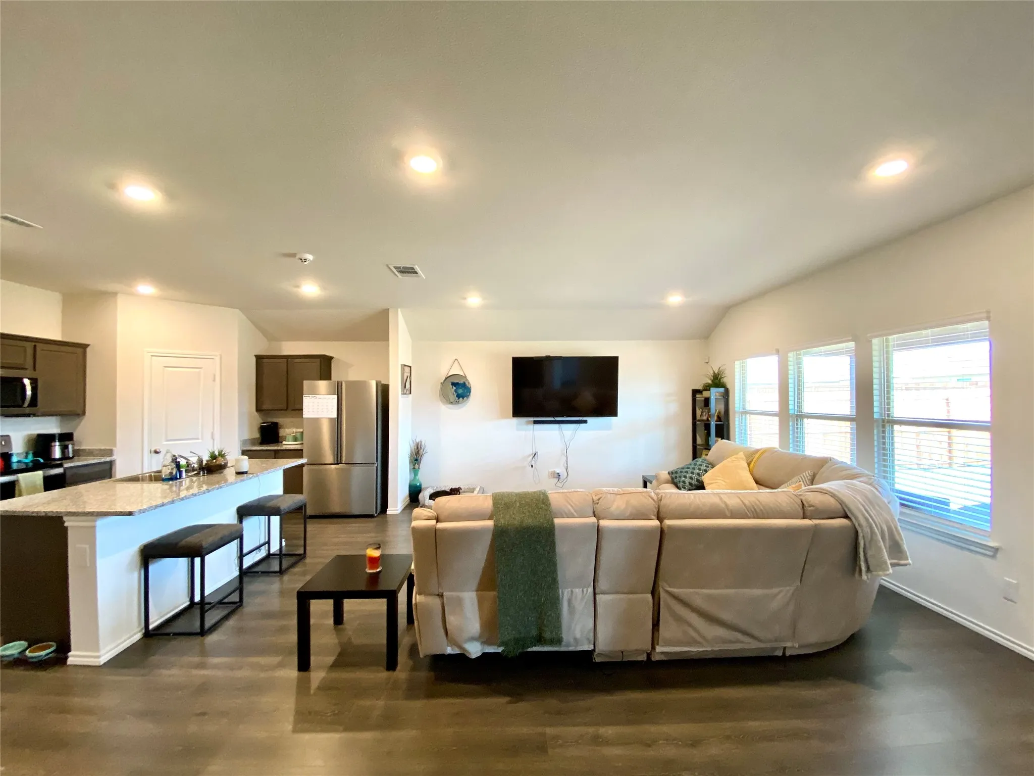 Single Family Residence For Sale in Collin County , 408 Wrangler Drive, Josephine, Texas 75189, 4 Bedroom, 2 Bathroom, 2 Garage spaces, 1,870 Sqft, built in 2021, mls#21402869, Real Estate Agent in Josephine, Homes For Sale in Collin county, Homes For Sale in Josephine, Realtor in Josephine Texas, Real Estate Brokerage Independent Realty Texas, Luminita Cordes Realtor