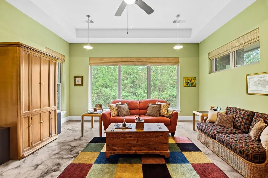 Farm For Sale in Wood County , 1322 Private Road 7891, Mineola, Texas 75773, 4 Bedroom, 3 Bathroom, 2 Garage spaces, 3,064 Sqft, built in 2011, mls#21400940, Real Estate Agent in Mineola, Homes For Sale in Wood county, Homes For Sale in Mineola, Realtor in Mineola Texas, Real Estate Brokerage Independent Realty Texas, Luminita Cordes Realtor