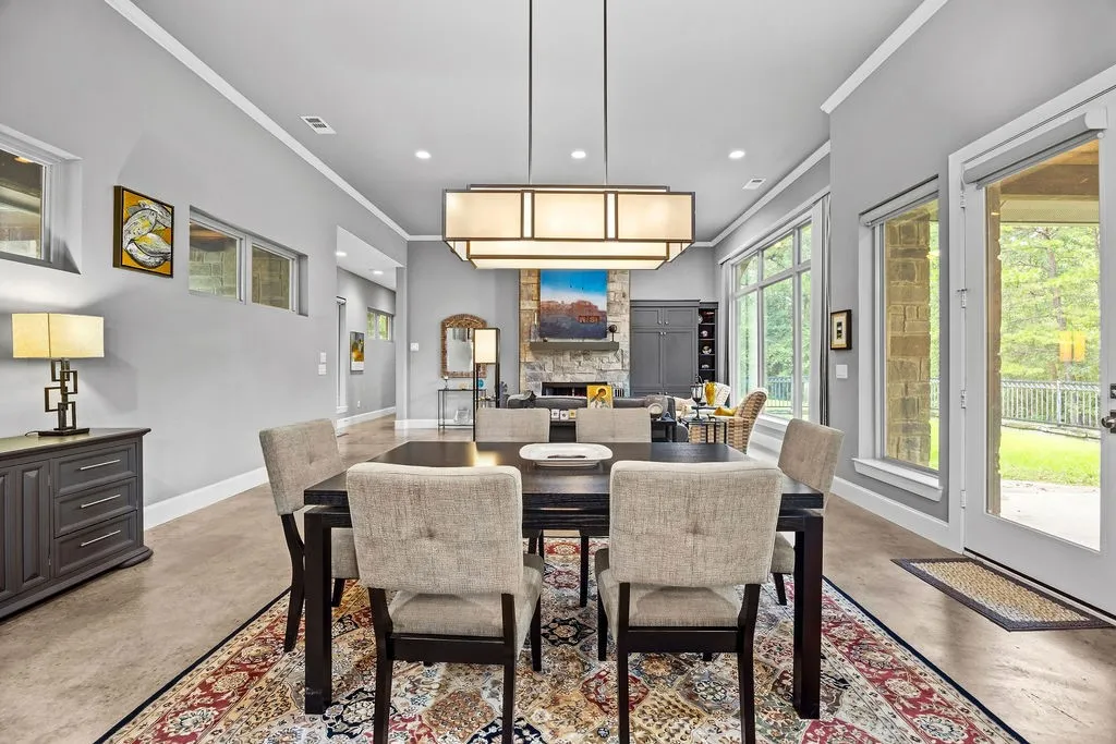 Farm For Sale in Wood County , 1322 Private Road 7891, Mineola, Texas 75773, 4 Bedroom, 3 Bathroom, 2 Garage spaces, 3,064 Sqft, built in 2011, mls#21400940, Real Estate Agent in Mineola, Homes For Sale in Wood county, Homes For Sale in Mineola, Realtor in Mineola Texas, Real Estate Brokerage Independent Realty Texas, Luminita Cordes Realtor