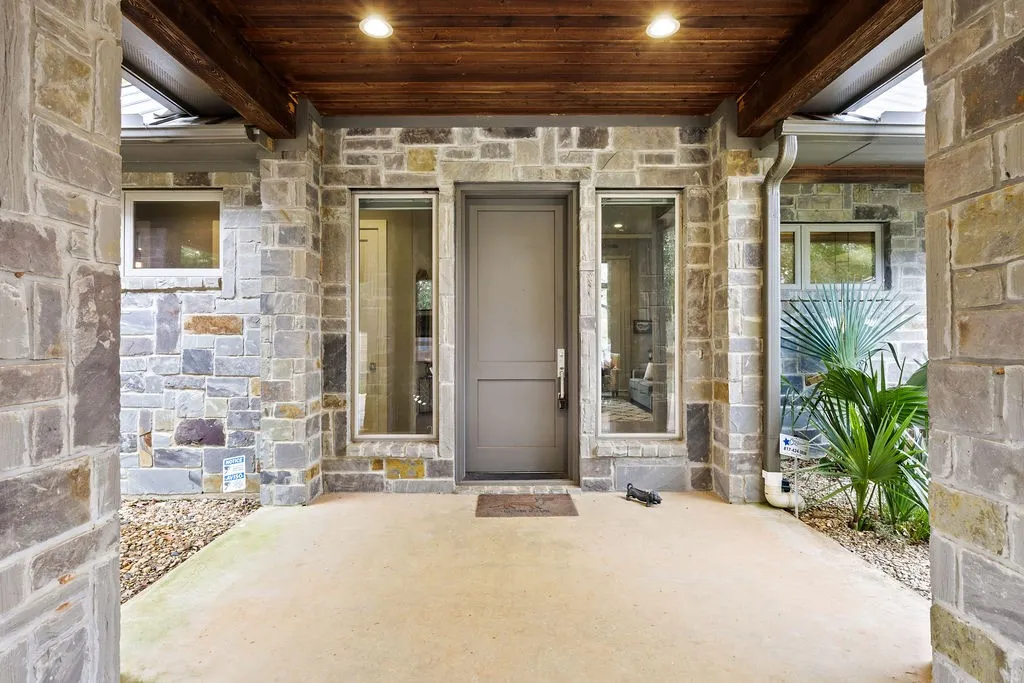 Farm For Sale in Wood County , 1322 Private Road 7891, Mineola, Texas 75773, 4 Bedroom, 3 Bathroom, 2 Garage spaces, 3,064 Sqft, built in 2011, mls#21400940, Real Estate Agent in Mineola, Homes For Sale in Wood county, Homes For Sale in Mineola, Realtor in Mineola Texas, Real Estate Brokerage Independent Realty Texas, Luminita Cordes Realtor
