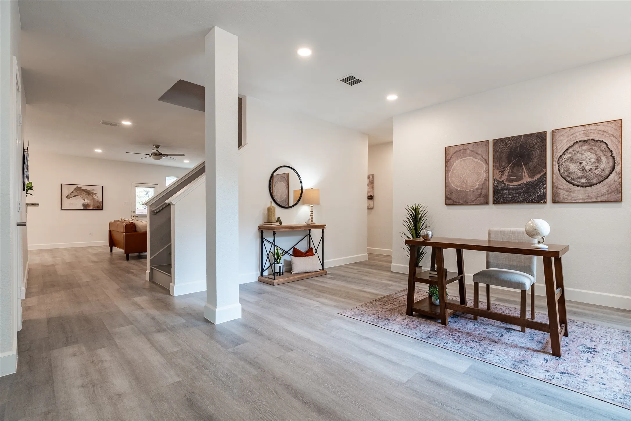 Single Family Residence For Sale in Rockwall County , 2837 Deer Ridge Drive, Rockwall, Texas 75032, 4 Bedroom, 3 Bathroom, 2 Garage spaces, 2,788 Sqft, built in 2003, mls#21376798, Real Estate Agent in Rockwall, Homes For Sale in Rockwall county, Homes For Sale in Rockwall, Realtor in Rockwall Texas, Real Estate Brokerage Independent Realty Texas, Luminita Cordes Realtor