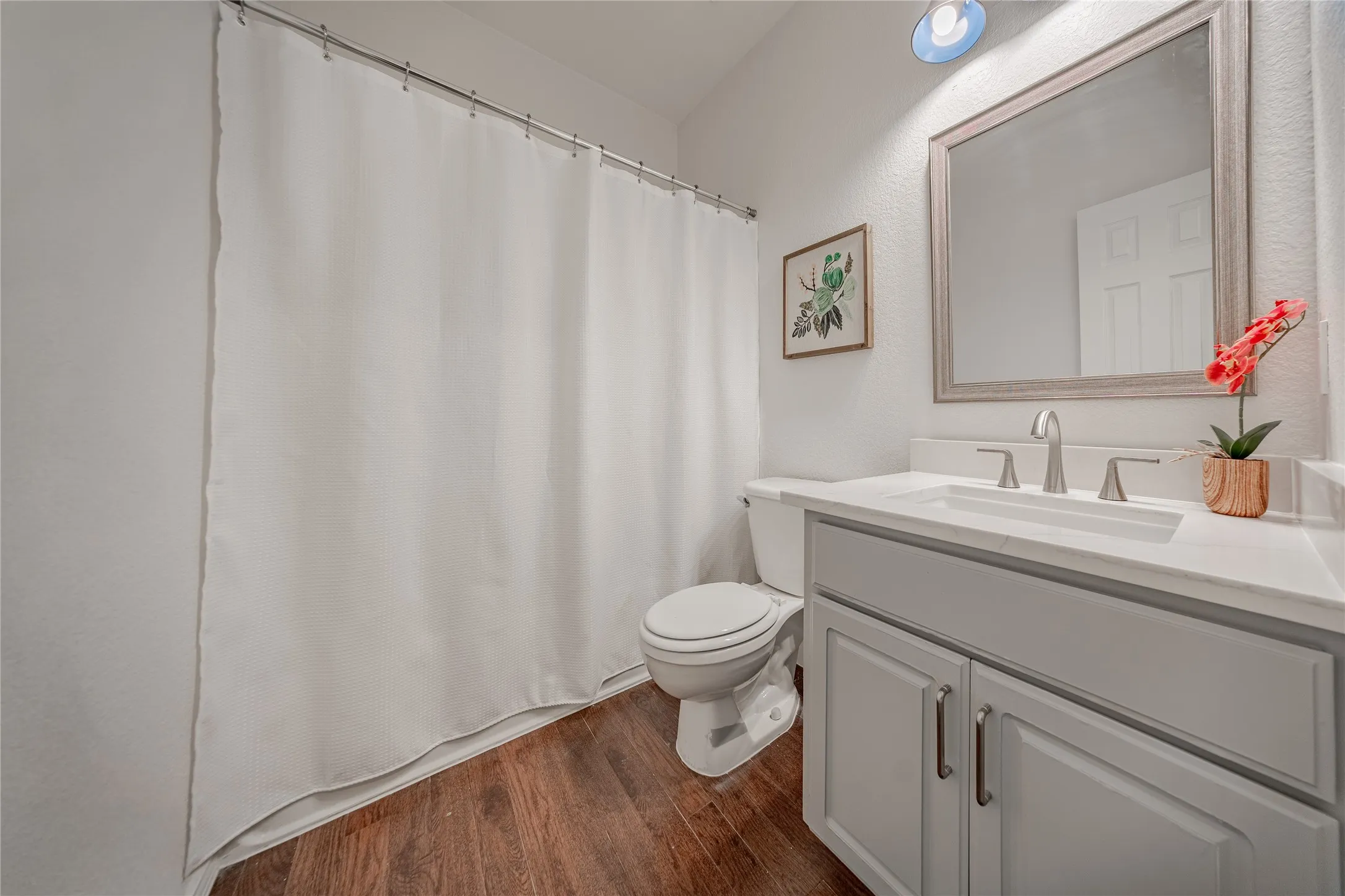 Single Family Residence For Sale in Rockwall County , 2837 Deer Ridge Drive, Rockwall, Texas 75032, 4 Bedroom, 3 Bathroom, 2 Garage spaces, 2,788 Sqft, built in 2003, mls#21376798, Real Estate Agent in Rockwall, Homes For Sale in Rockwall county, Homes For Sale in Rockwall, Realtor in Rockwall Texas, Real Estate Brokerage Independent Realty Texas, Luminita Cordes Realtor