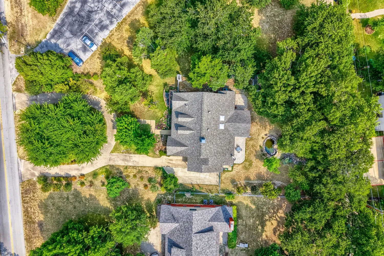Single Family Residence For Sale in Dallas County , 1538 Highland Road, Dallas, Texas 75218, 3 Bedroom, 3 Bathroom, Garage spaces, 2,651 Sqft, built in 1982, mls#21400320, Real Estate Agent in Dallas, Homes For Sale in Dallas county, Homes For Sale in Dallas, Realtor in Dallas Texas, Real Estate Brokerage Independent Realty Texas, Luminita Cordes Realtor