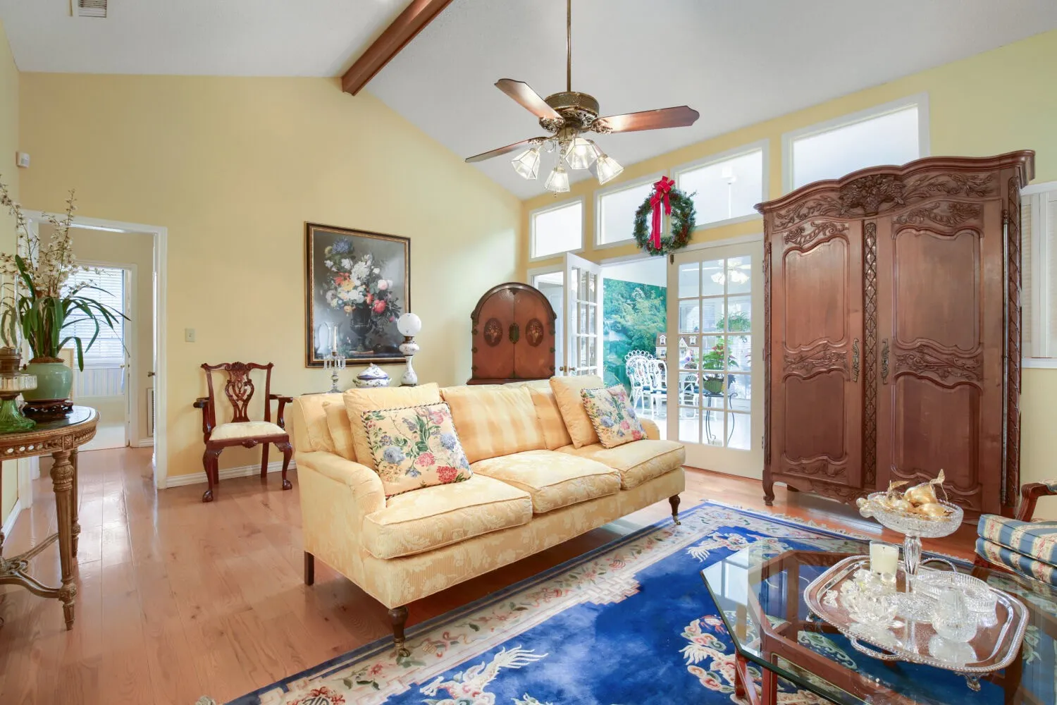 Single Family Residence For Sale in Dallas County , 1538 Highland Road, Dallas, Texas 75218, 3 Bedroom, 3 Bathroom, Garage spaces, 2,651 Sqft, built in 1982, mls#21400320, Real Estate Agent in Dallas, Homes For Sale in Dallas county, Homes For Sale in Dallas, Realtor in Dallas Texas, Real Estate Brokerage Independent Realty Texas, Luminita Cordes Realtor