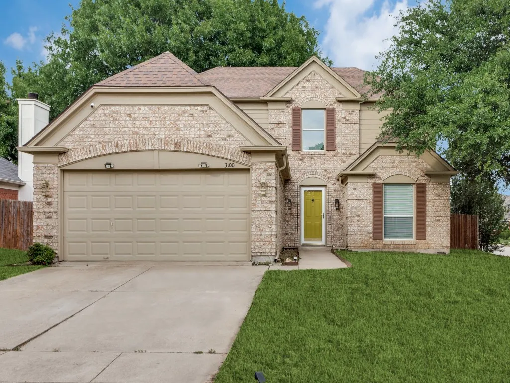 Single Family Residence For Rent in Tarrant County , 3100 Kathy Lane, Fort Worth, Texas 76123, 4 Bedroom, 3 Bathroom, 2 Garage spaces, 2,472 Sqft, built in 1989, mls#21402892, Real Estate Agent in Fort Worth, Homes For Rent in Tarrant county, Homes For Rent in Fort Worth, Realtor in Fort Worth Texas, Real Estate Brokerage Independent Realty Texas, Luminita Cordes Realtor