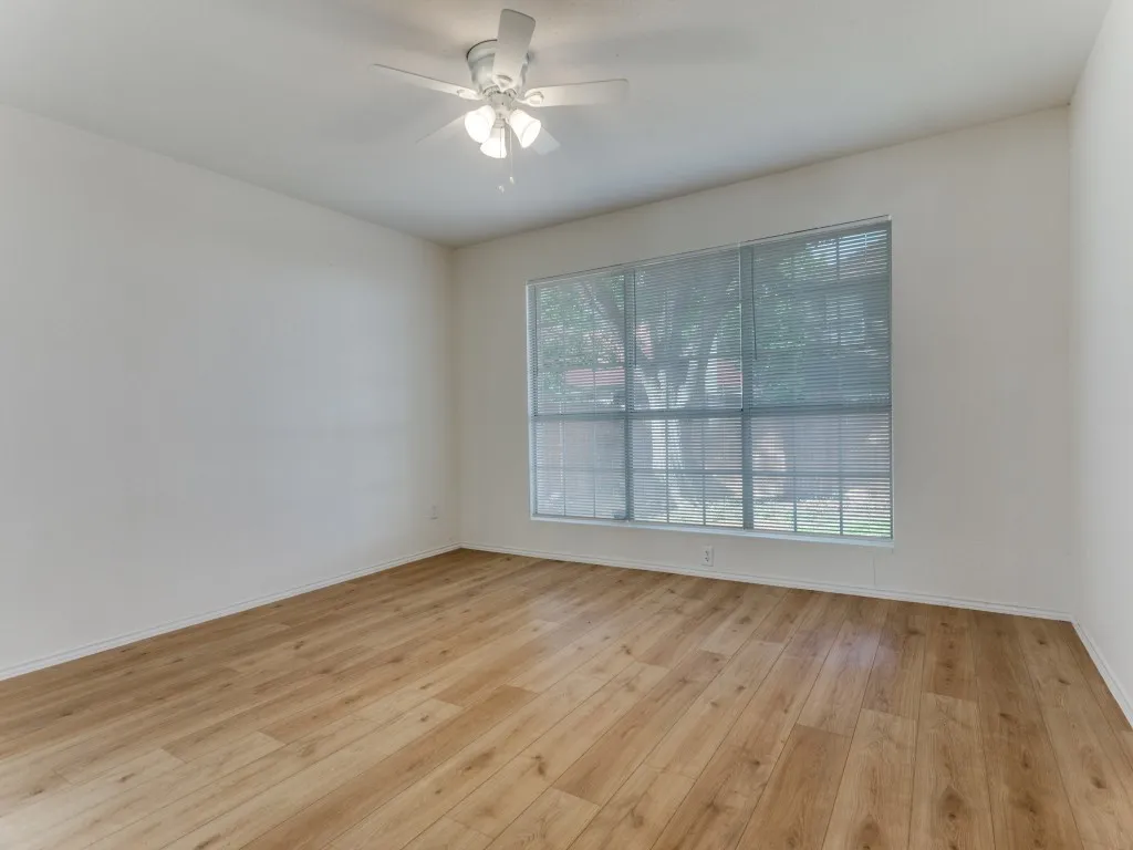Single Family Residence For Rent in Tarrant County , 3100 Kathy Lane, Fort Worth, Texas 76123, 4 Bedroom, 3 Bathroom, 2 Garage spaces, 2,472 Sqft, built in 1989, mls#21402892, Real Estate Agent in Fort Worth, Homes For Rent in Tarrant county, Homes For Rent in Fort Worth, Realtor in Fort Worth Texas, Real Estate Brokerage Independent Realty Texas, Luminita Cordes Realtor
