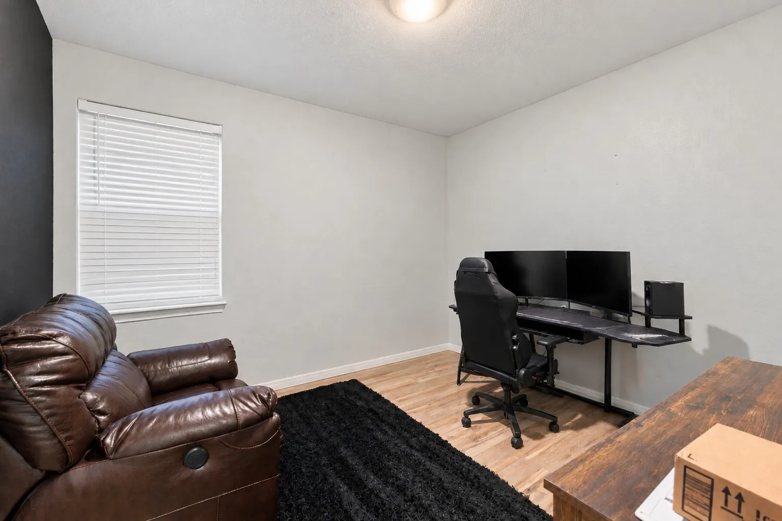 Single Family Residence For Sale in Denton County , 14808 Dusty Boot Trail, Fort Worth, Texas 76052, 4 Bedroom, 2 Bathroom, 2 Garage spaces, 1,841 Sqft, built in 2021, mls#21402902, Real Estate Agent in Fort Worth, Homes For Sale in Denton county, Homes For Sale in Fort Worth, Realtor in Fort Worth Texas, Real Estate Brokerage Independent Realty Texas, Luminita Cordes Realtor