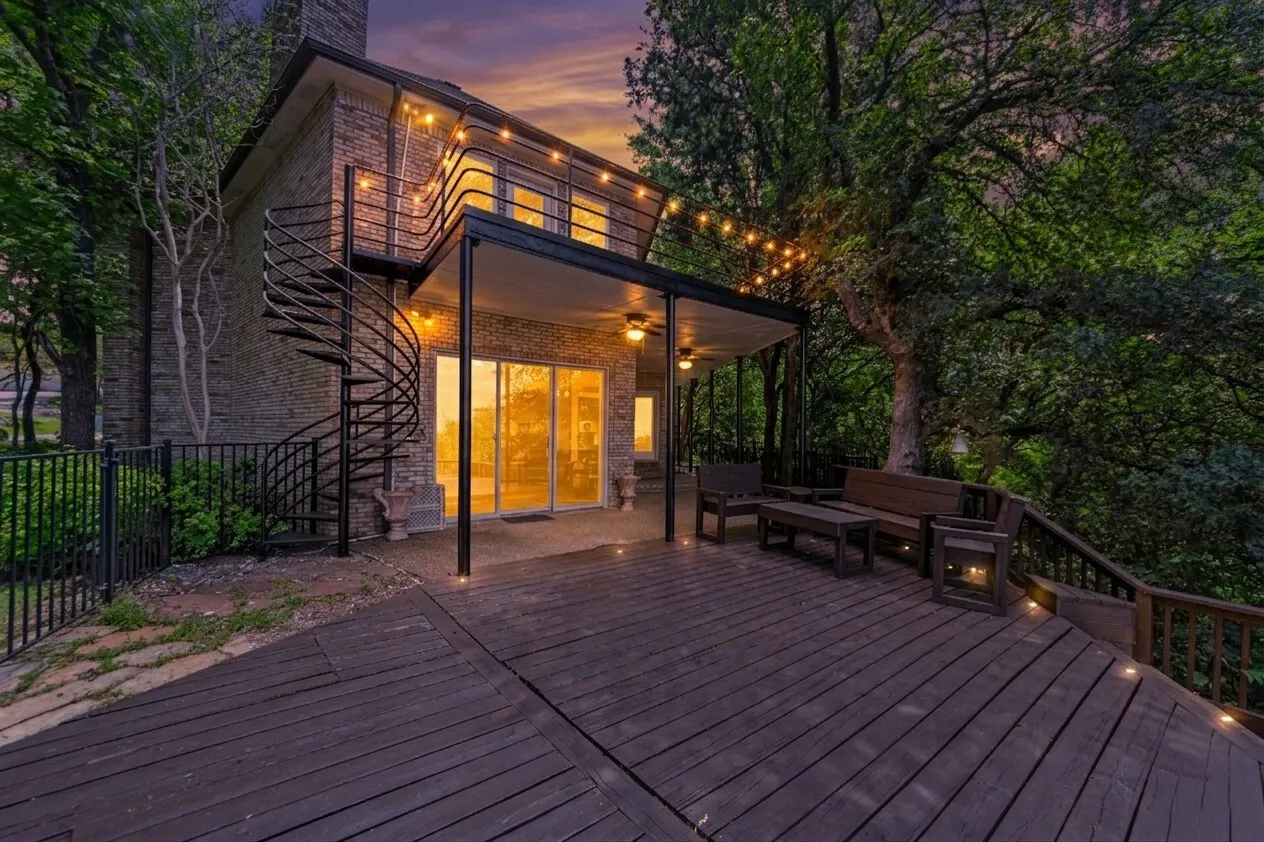 Single Family Residence For Rent in Dallas County , 2032 Juniper Ridge Road, Cedar Hill, Texas 75104, 4 Bedroom, 3 Bathroom, 3 Garage spaces, 3,991 Sqft, built in 1990, mls#21402903, Real Estate Agent in Cedar Hill, Homes For Rent in Dallas county, Homes For Rent in Cedar Hill, Realtor in Cedar Hill Texas, Real Estate Brokerage Independent Realty Texas, Luminita Cordes Realtor