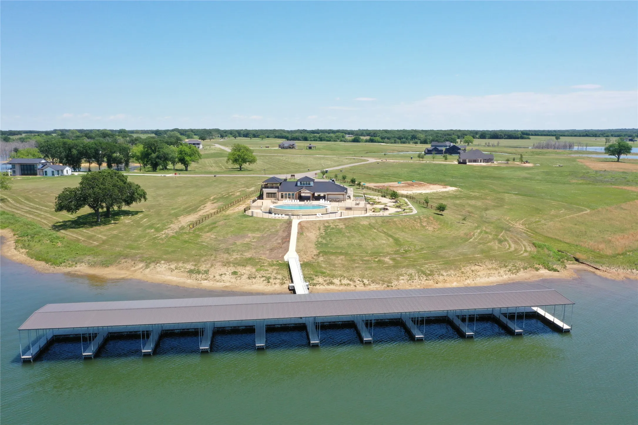 Clubhouse and boat slips for Peninsula