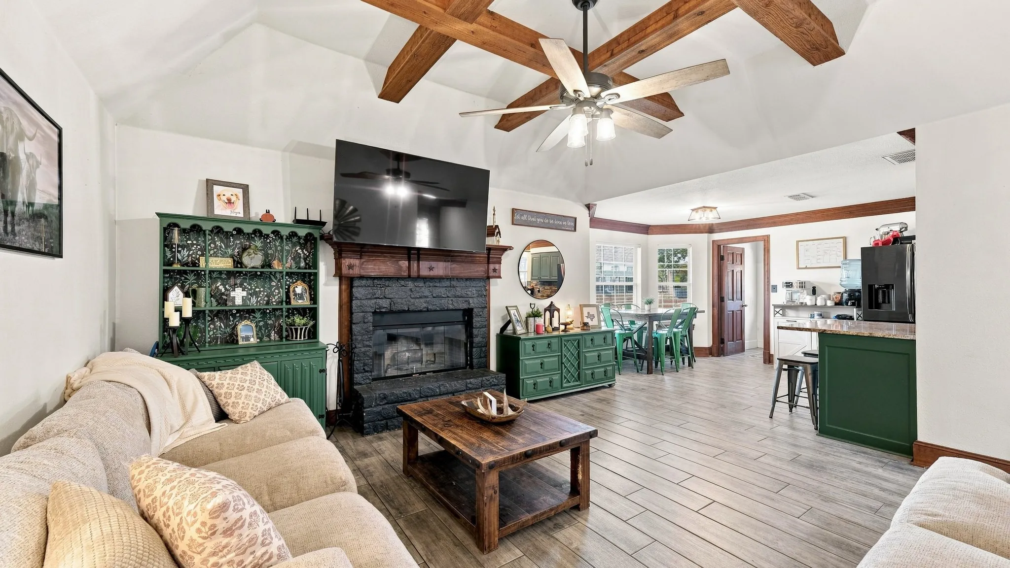 Farm For Sale in Parker County , 1870 Ross Lane 1, Springtown, Texas 76082, 3 Bedroom, 2 Bathroom, Garage spaces, 1,504 Sqft, built in 2005, mls#21402909, Real Estate Agent in Springtown, Homes For Sale in Parker county, Homes For Sale in Springtown, Realtor in Springtown Texas, Real Estate Brokerage Independent Realty Texas, Luminita Cordes Realtor