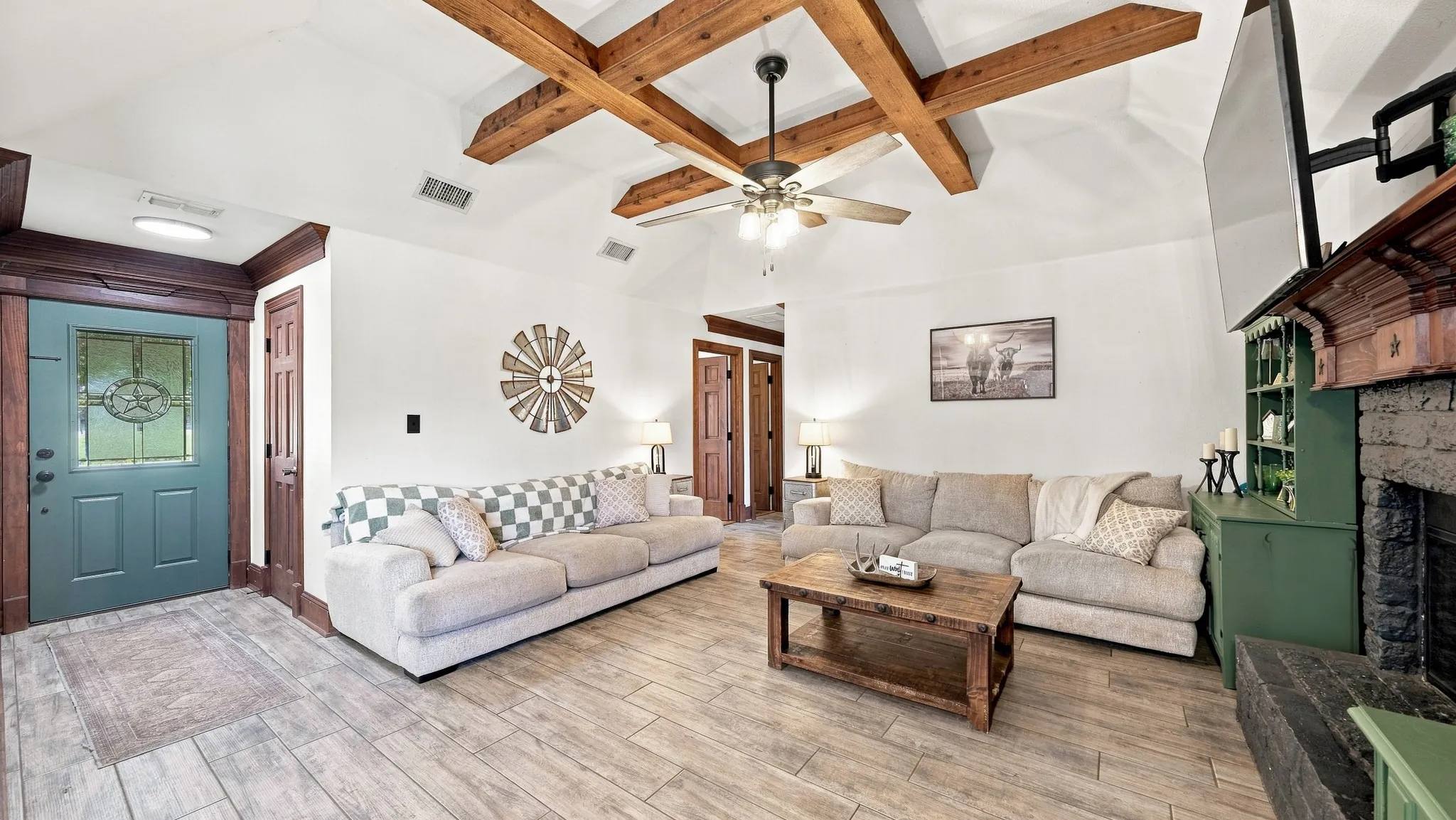 Farm For Sale in Parker County , 1870 Ross Lane 1, Springtown, Texas 76082, 3 Bedroom, 2 Bathroom, Garage spaces, 1,504 Sqft, built in 2005, mls#21402909, Real Estate Agent in Springtown, Homes For Sale in Parker county, Homes For Sale in Springtown, Realtor in Springtown Texas, Real Estate Brokerage Independent Realty Texas, Luminita Cordes Realtor