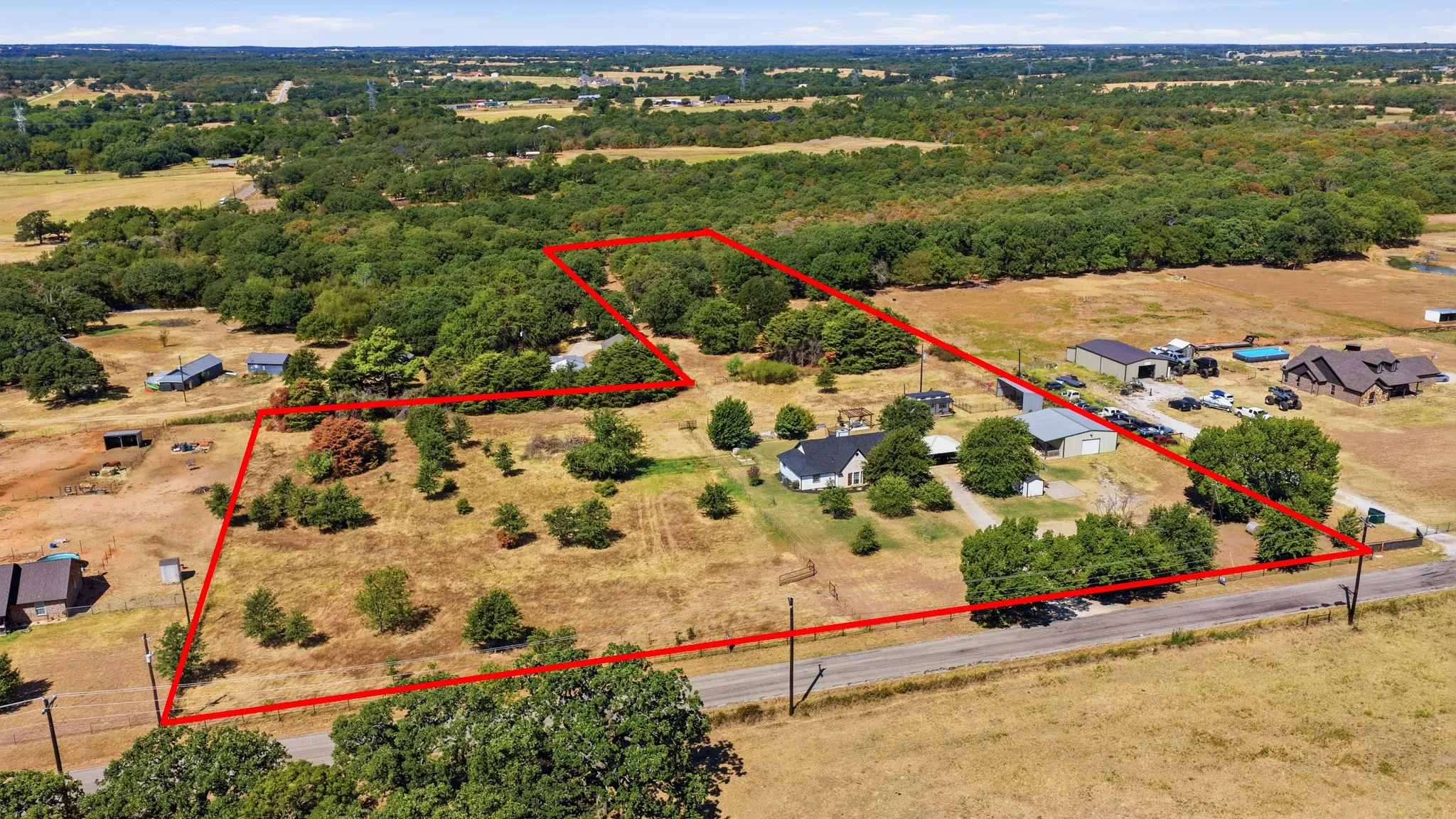 Farm For Sale in Parker County , 1870 Ross Lane 1, Springtown, Texas 76082, 3 Bedroom, 2 Bathroom, Garage spaces, 1,504 Sqft, built in 2005, mls#21402909, Real Estate Agent in Springtown, Homes For Sale in Parker county, Homes For Sale in Springtown, Realtor in Springtown Texas, Real Estate Brokerage Independent Realty Texas, Luminita Cordes Realtor