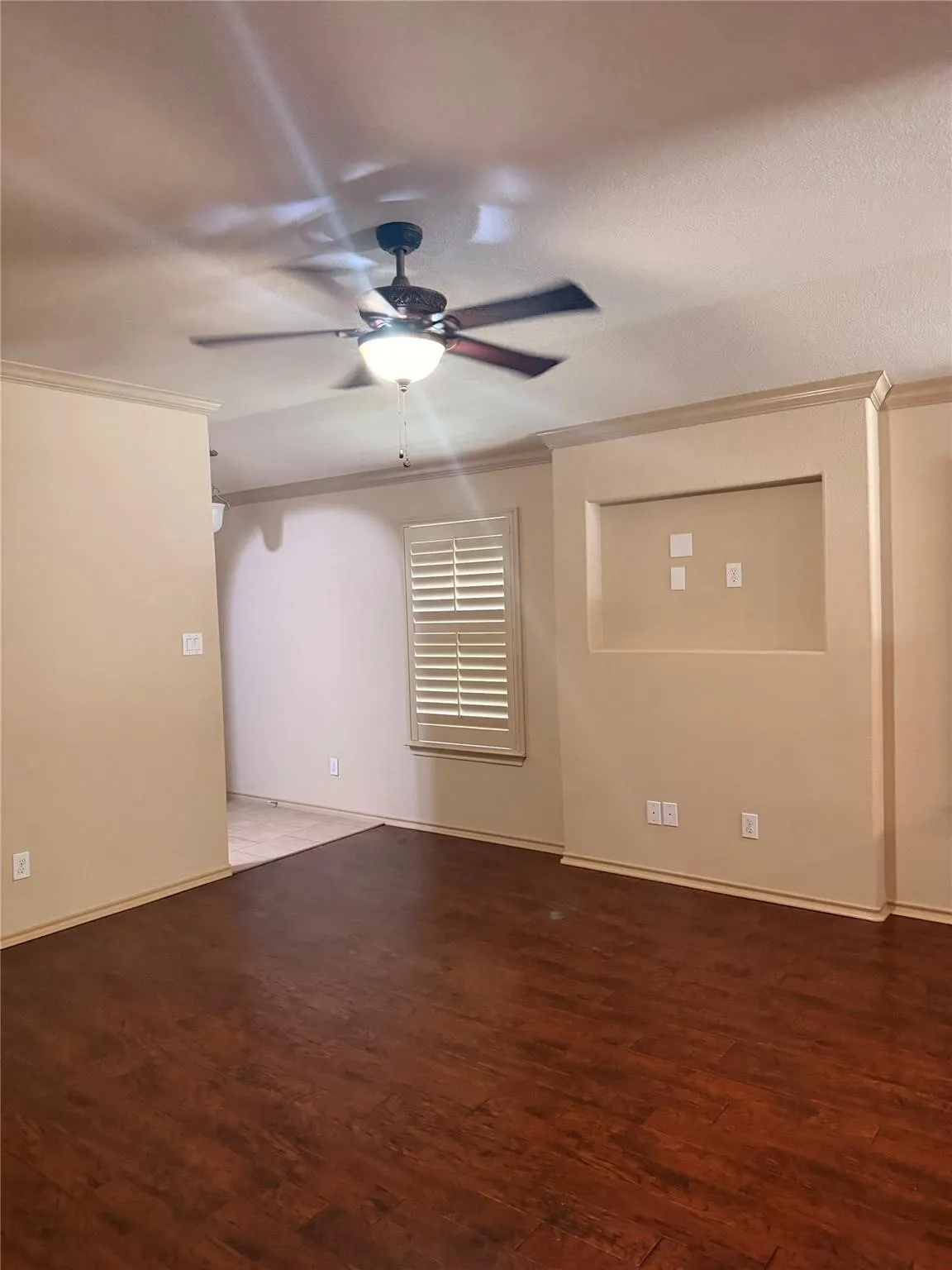 Single Family Residence For Rent in Tarrant County , 5049 Britton Ridge Lane, Fort Worth, Texas 76179, 3 Bedroom, 2 Bathroom, 2 Garage spaces, 1,399 Sqft, built in 2009, mls#21402557, Real Estate Agent in Fort Worth, Homes For Rent in Tarrant county, Homes For Rent in Fort Worth, Realtor in Fort Worth Texas, Real Estate Brokerage Independent Realty Texas, Luminita Cordes Realtor