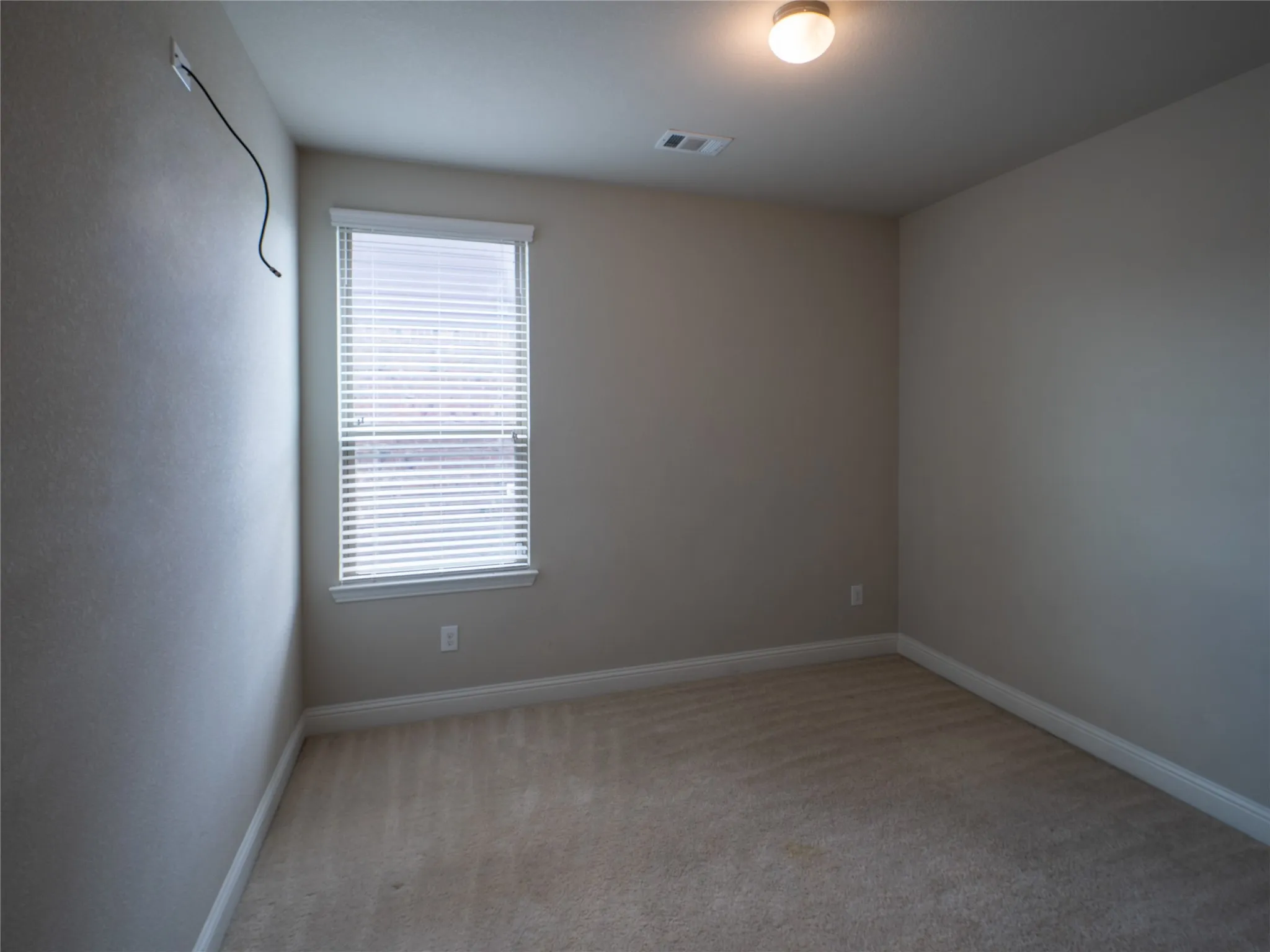 Single Family Residence For Rent in Kaufman County , 1004 Alexa Drive, Forney, Texas 75126, 3 Bedroom, 2 Bathroom, 2 Garage spaces, 1,764 Sqft, built in 2017, mls#21402920, Real Estate Agent in Forney, Homes For Rent in Kaufman county, Homes For Rent in Forney, Realtor in Forney Texas, Real Estate Brokerage Independent Realty Texas, Luminita Cordes Realtor