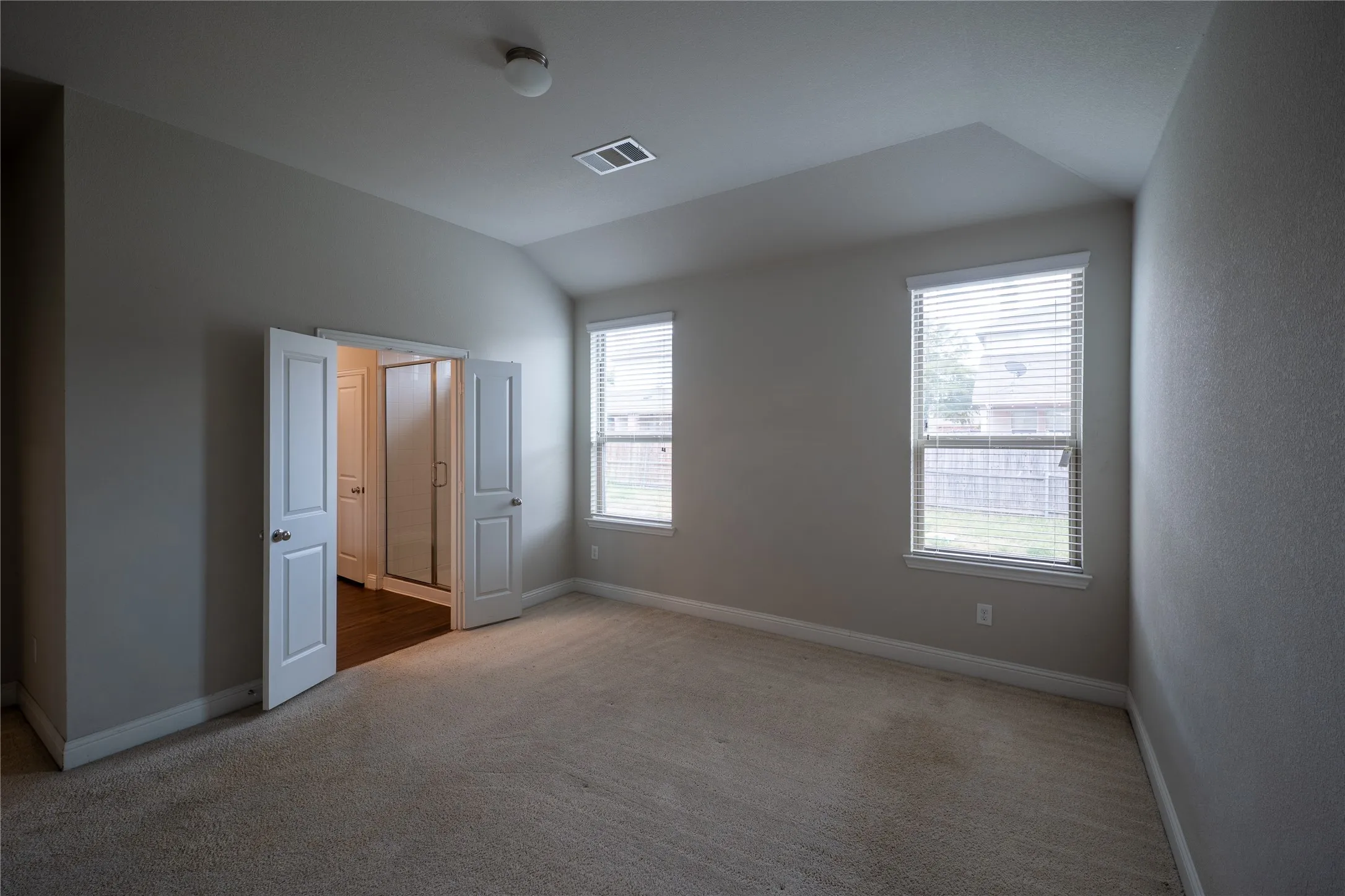 Single Family Residence For Rent in Kaufman County , 1004 Alexa Drive, Forney, Texas 75126, 3 Bedroom, 2 Bathroom, 2 Garage spaces, 1,764 Sqft, built in 2017, mls#21402920, Real Estate Agent in Forney, Homes For Rent in Kaufman county, Homes For Rent in Forney, Realtor in Forney Texas, Real Estate Brokerage Independent Realty Texas, Luminita Cordes Realtor