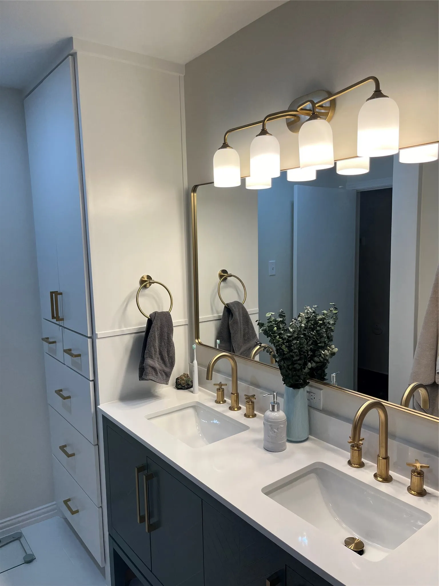 Single Family Residence For Rent in Dallas County , 1911 Ferndale Avenue, Dallas, Texas 75224, 3 Bedroom, 1 Bathroom, 1 Garage spaces, 1,532 Sqft, built in 1952, mls#21402908, Real Estate Agent in Dallas, Homes For Rent in Dallas county, Homes For Rent in Dallas, Realtor in Dallas Texas, Real Estate Brokerage Independent Realty Texas, Luminita Cordes Realtor