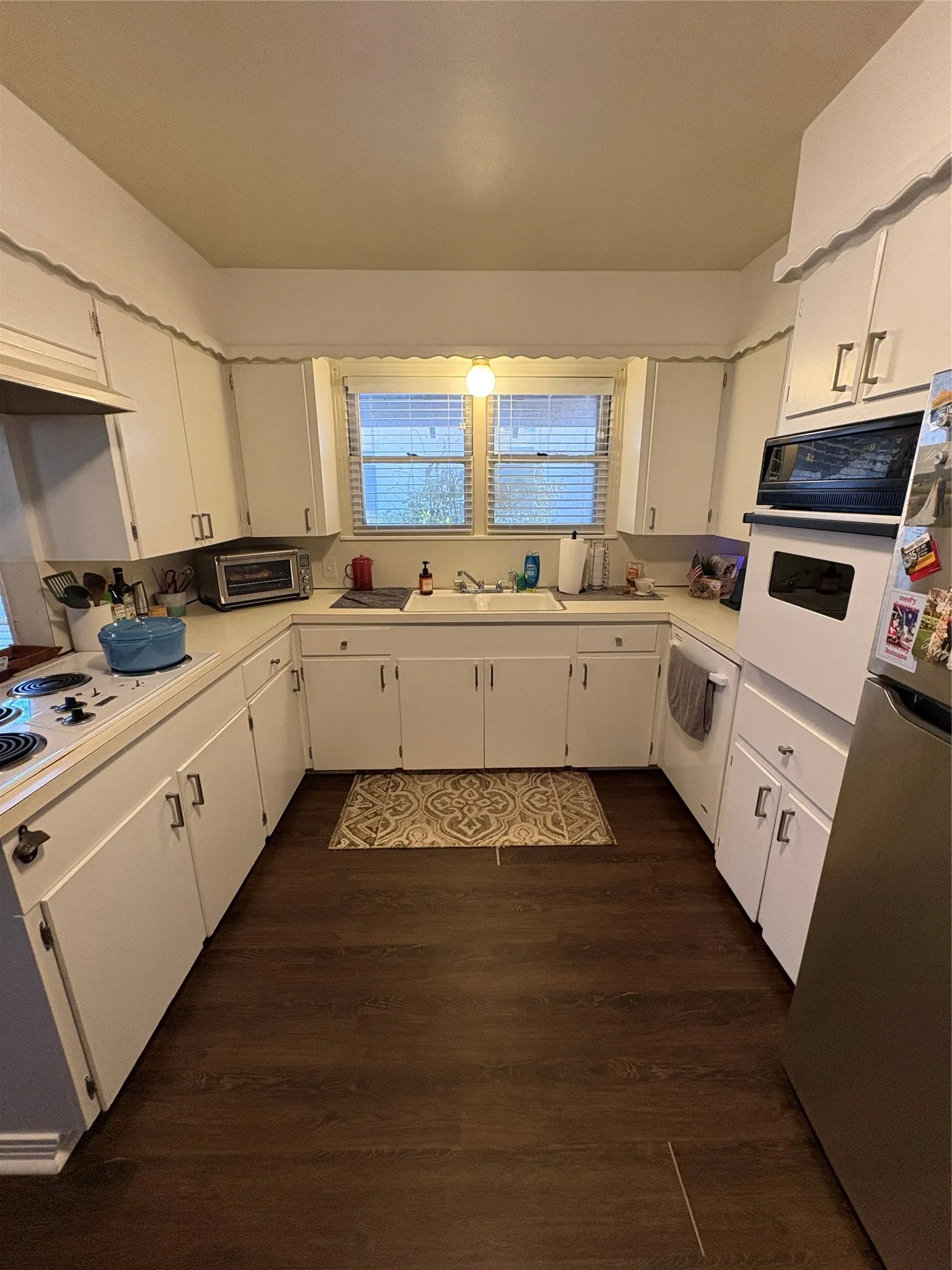 Single Family Residence For Rent in Dallas County , 1911 Ferndale Avenue, Dallas, Texas 75224, 3 Bedroom, 1 Bathroom, 1 Garage spaces, 1,532 Sqft, built in 1952, mls#21402908, Real Estate Agent in Dallas, Homes For Rent in Dallas county, Homes For Rent in Dallas, Realtor in Dallas Texas, Real Estate Brokerage Independent Realty Texas, Luminita Cordes Realtor