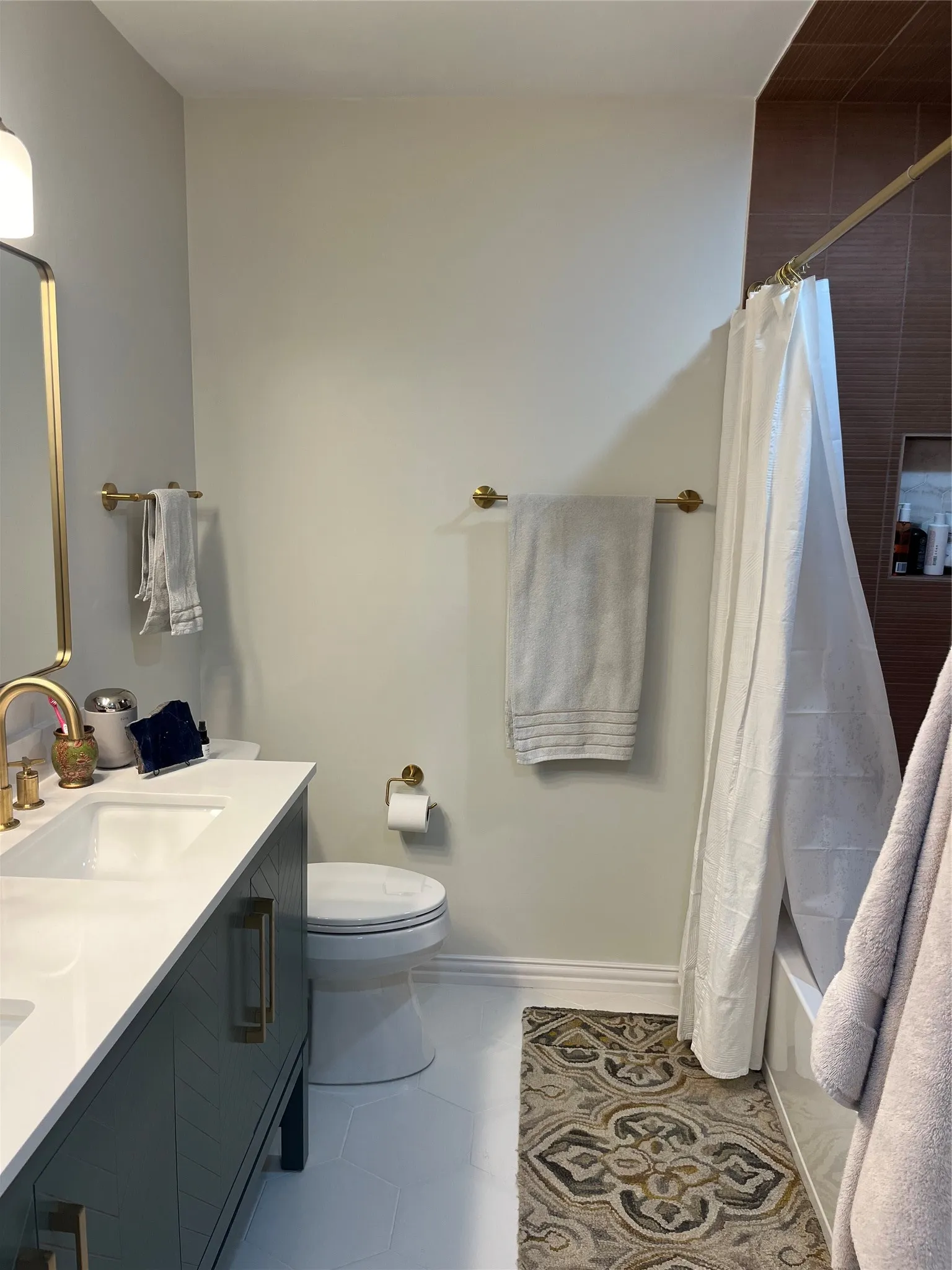 Single Family Residence For Rent in Dallas County , 1911 Ferndale Avenue, Dallas, Texas 75224, 3 Bedroom, 1 Bathroom, 1 Garage spaces, 1,532 Sqft, built in 1952, mls#21402908, Real Estate Agent in Dallas, Homes For Rent in Dallas county, Homes For Rent in Dallas, Realtor in Dallas Texas, Real Estate Brokerage Independent Realty Texas, Luminita Cordes Realtor