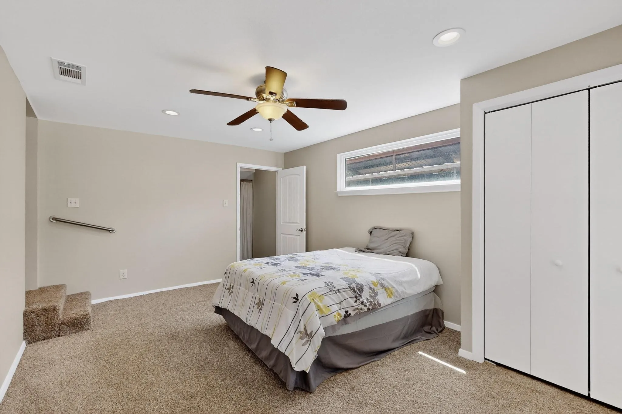 Single Family Residence For Sale in Hunt County , 2895 Honey Bee Lane, Wills Point, Texas 75169, 2 Bedroom, 2 Bathroom, 3 Garage spaces, 1,350 Sqft, built in 1984, mls#21396310, Real Estate Agent in Wills Point, Homes For Sale in Hunt county, Homes For Sale in Wills Point, Realtor in Wills Point Texas, Real Estate Brokerage Independent Realty Texas, Luminita Cordes Realtor