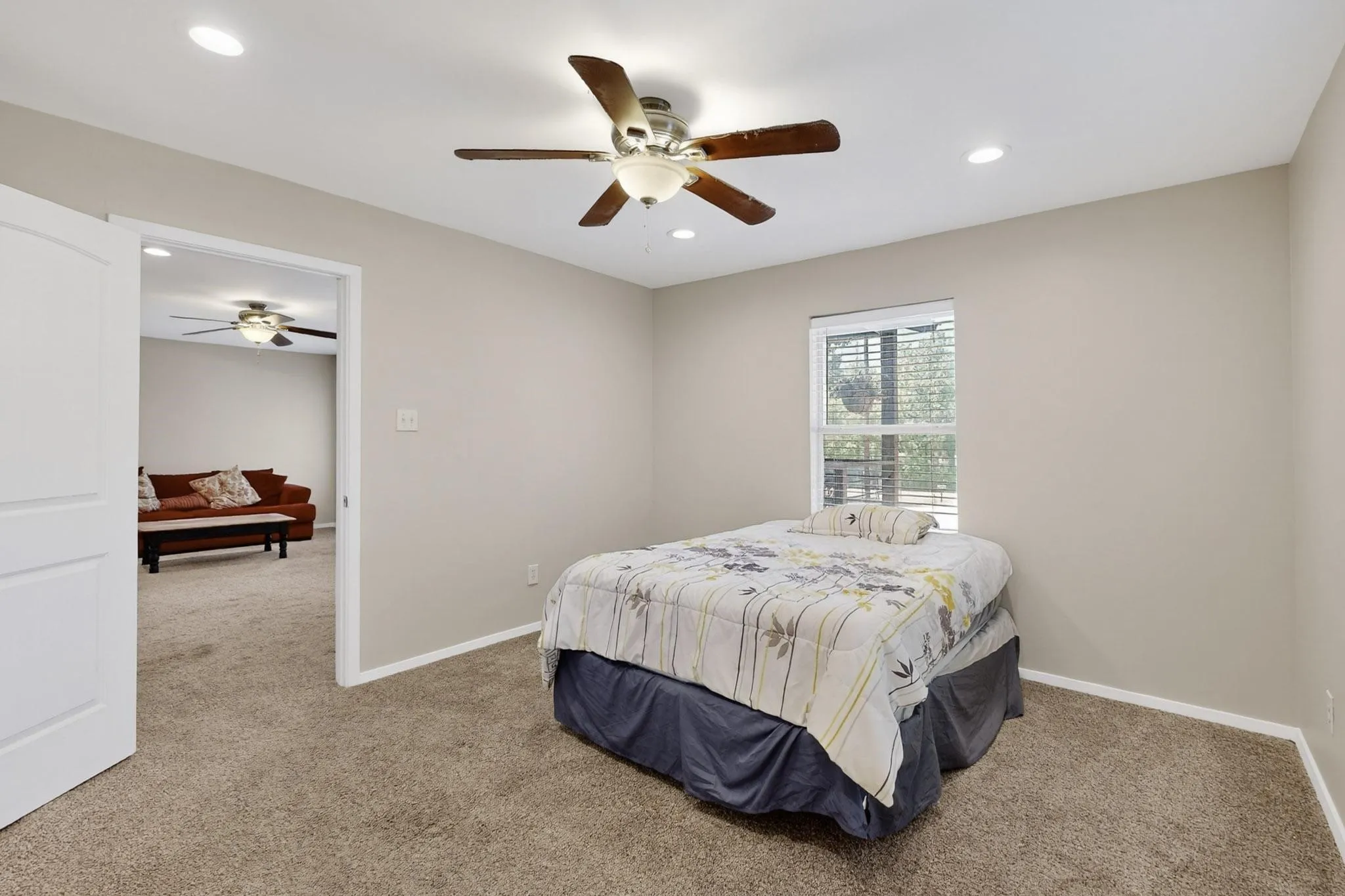 Single Family Residence For Sale in Hunt County , 2895 Honey Bee Lane, Wills Point, Texas 75169, 2 Bedroom, 2 Bathroom, 3 Garage spaces, 1,350 Sqft, built in 1984, mls#21396310, Real Estate Agent in Wills Point, Homes For Sale in Hunt county, Homes For Sale in Wills Point, Realtor in Wills Point Texas, Real Estate Brokerage Independent Realty Texas, Luminita Cordes Realtor