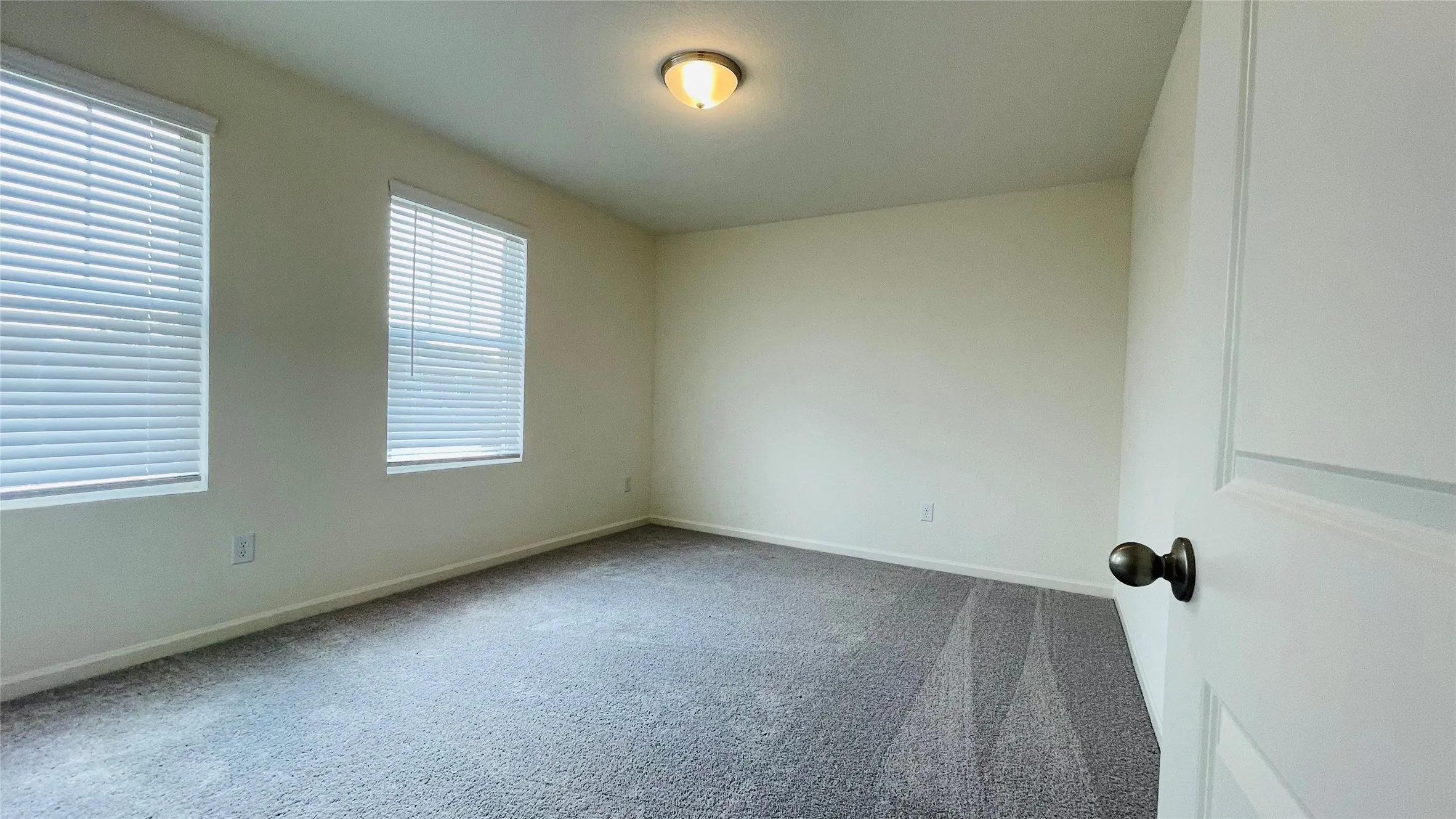 Single Family Residence For Rent in Tarrant County , 26 glen crossings, Edgecliff Village, Texas 76134, 4 Bedroom, 3 Bathroom, 2 Garage spaces, 2,095 Sqft, built in 2023, mls#21402946, Real Estate Agent in Edgecliff Village, Homes For Rent in Tarrant county, Homes For Rent in Edgecliff Village, Realtor in Edgecliff Village Texas, Real Estate Brokerage Independent Realty Texas, Luminita Cordes Realtor