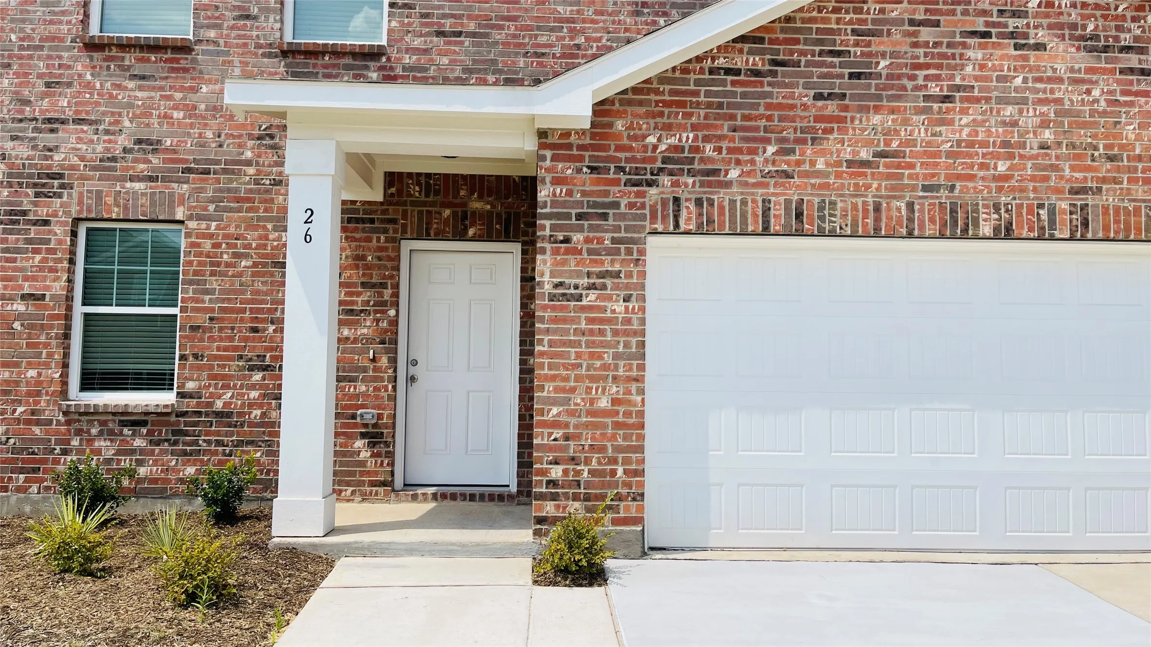 Single Family Residence For Rent in Tarrant County , 26 glen crossings, Edgecliff Village, Texas 76134, 4 Bedroom, 3 Bathroom, 2 Garage spaces, 2,095 Sqft, built in 2023, mls#21402946, Real Estate Agent in Edgecliff Village, Homes For Rent in Tarrant county, Homes For Rent in Edgecliff Village, Realtor in Edgecliff Village Texas, Real Estate Brokerage Independent Realty Texas, Luminita Cordes Realtor