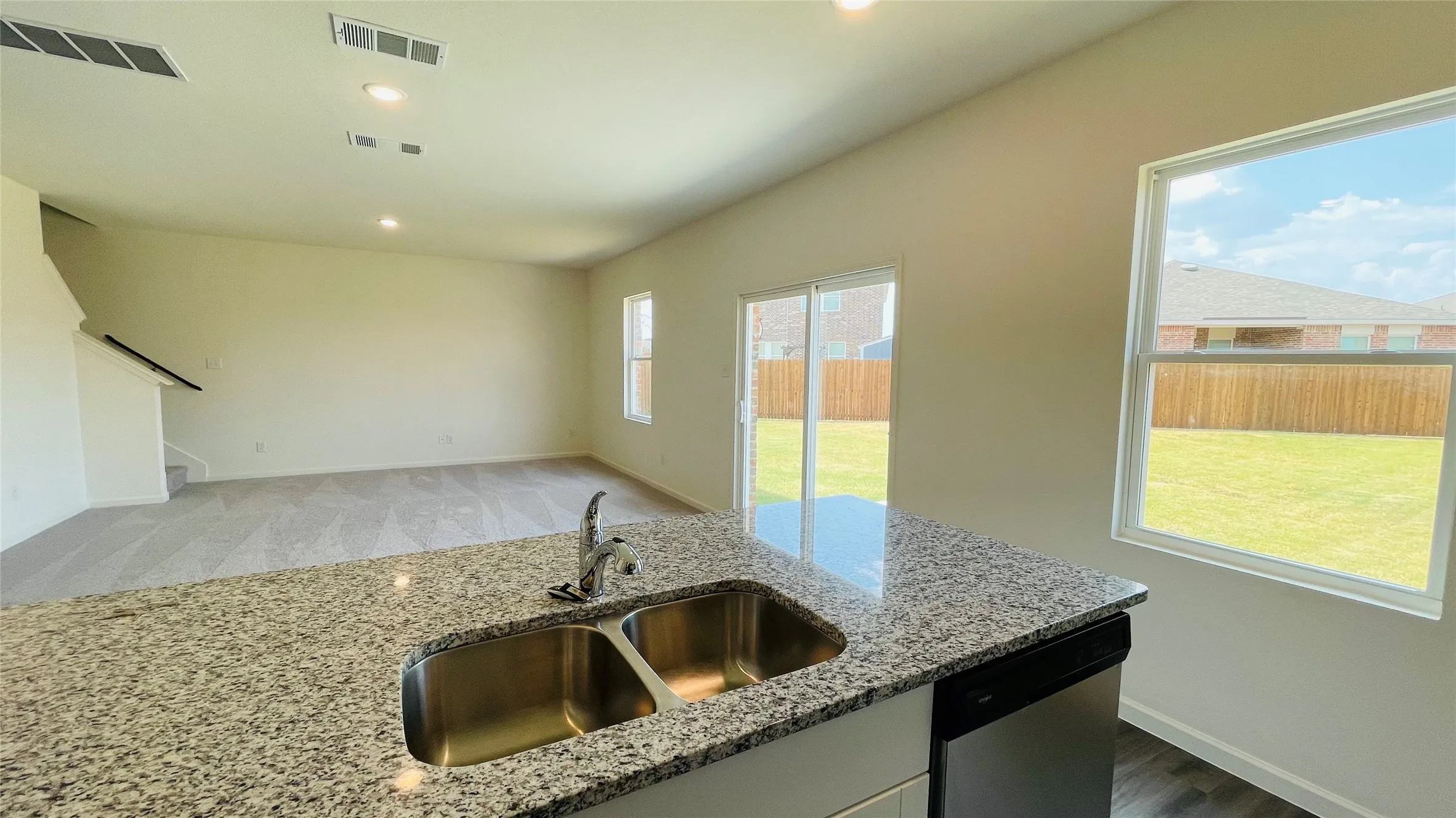 Single Family Residence For Rent in Tarrant County , 26 glen crossings, Edgecliff Village, Texas 76134, 4 Bedroom, 3 Bathroom, 2 Garage spaces, 2,095 Sqft, built in 2023, mls#21402946, Real Estate Agent in Edgecliff Village, Homes For Rent in Tarrant county, Homes For Rent in Edgecliff Village, Realtor in Edgecliff Village Texas, Real Estate Brokerage Independent Realty Texas, Luminita Cordes Realtor