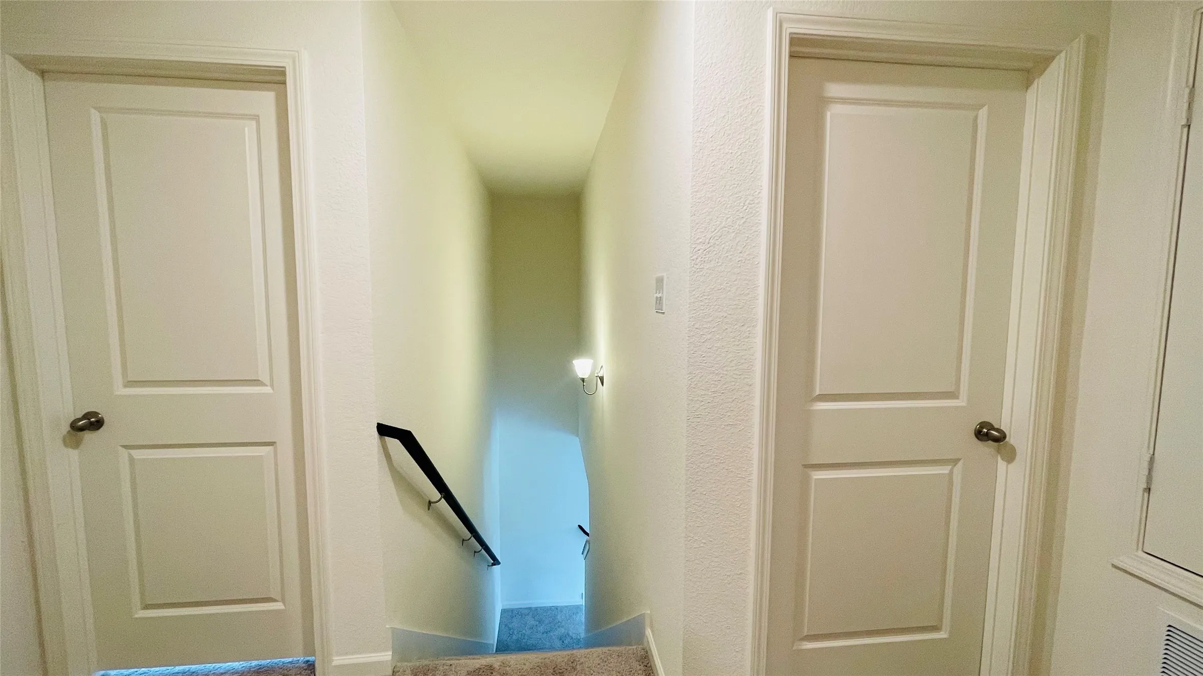 Single Family Residence For Rent in Tarrant County , 26 glen crossings, Edgecliff Village, Texas 76134, 4 Bedroom, 3 Bathroom, 2 Garage spaces, 2,095 Sqft, built in 2023, mls#21402946, Real Estate Agent in Edgecliff Village, Homes For Rent in Tarrant county, Homes For Rent in Edgecliff Village, Realtor in Edgecliff Village Texas, Real Estate Brokerage Independent Realty Texas, Luminita Cordes Realtor