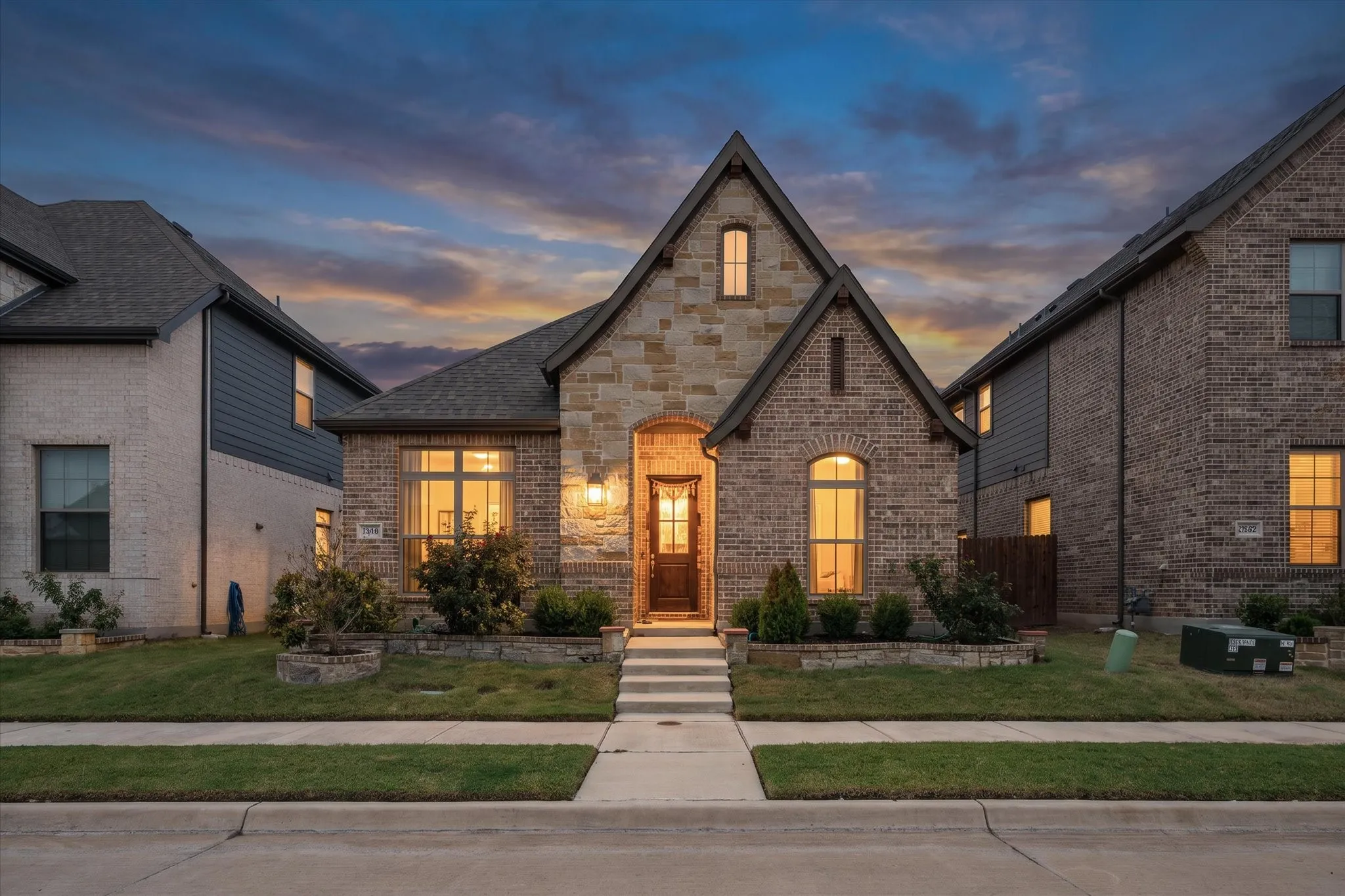 Single Family Residence For Sale in Tarrant County , 9364 Sunrise Trail, Fort Worth, Texas 76118, 3 Bedroom, 2 Bathroom, 2 Garage spaces, 1,758 Sqft, built in 2020, mls#21400832, Real Estate Agent in Fort Worth, Homes For Sale in Tarrant county, Homes For Sale in Fort Worth, Realtor in Fort Worth Texas, Real Estate Brokerage Independent Realty Texas, Luminita Cordes Realtor