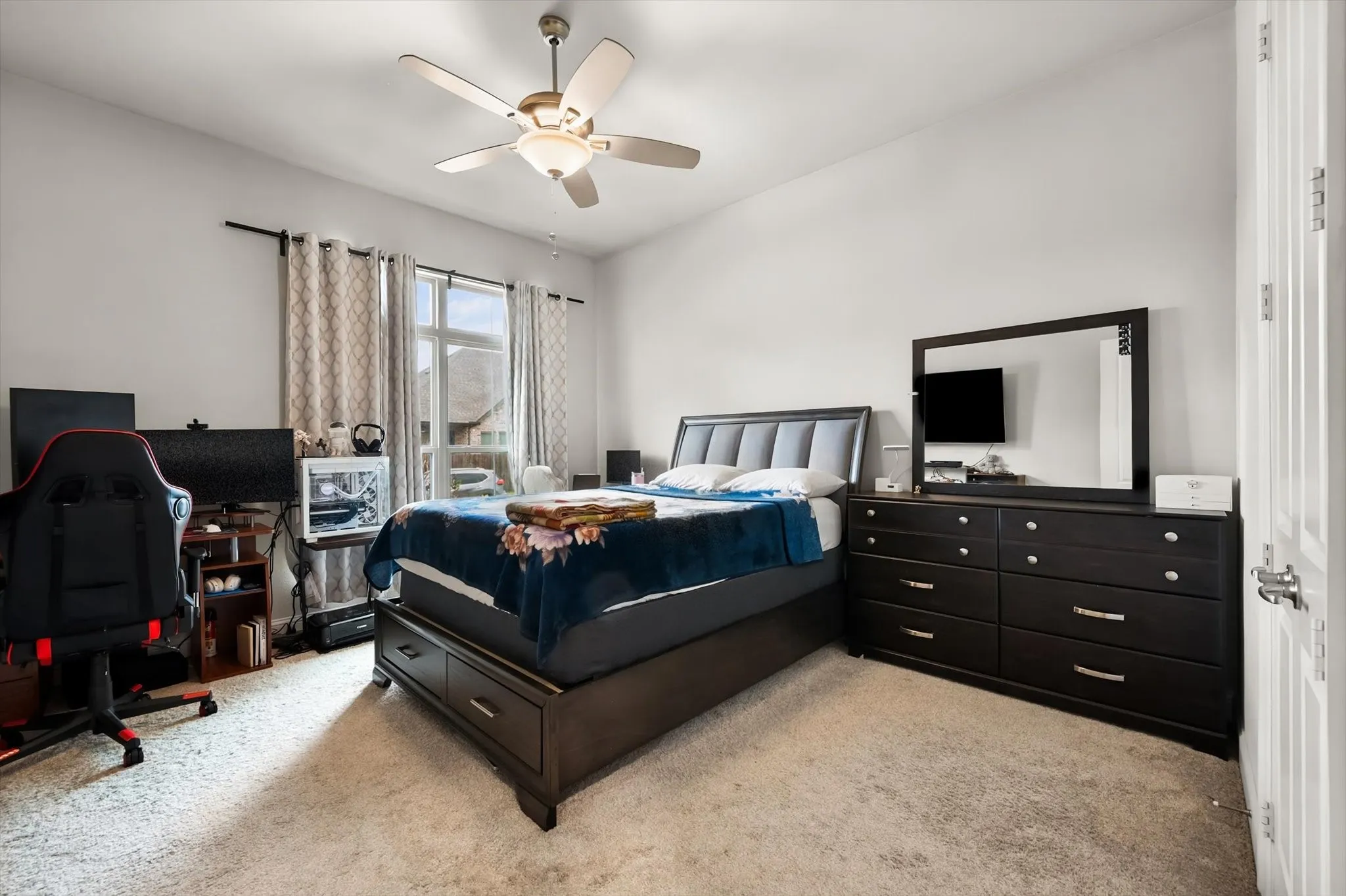 Single Family Residence For Sale in Tarrant County , 9364 Sunrise Trail, Fort Worth, Texas 76118, 3 Bedroom, 2 Bathroom, 2 Garage spaces, 1,758 Sqft, built in 2020, mls#21400832, Real Estate Agent in Fort Worth, Homes For Sale in Tarrant county, Homes For Sale in Fort Worth, Realtor in Fort Worth Texas, Real Estate Brokerage Independent Realty Texas, Luminita Cordes Realtor