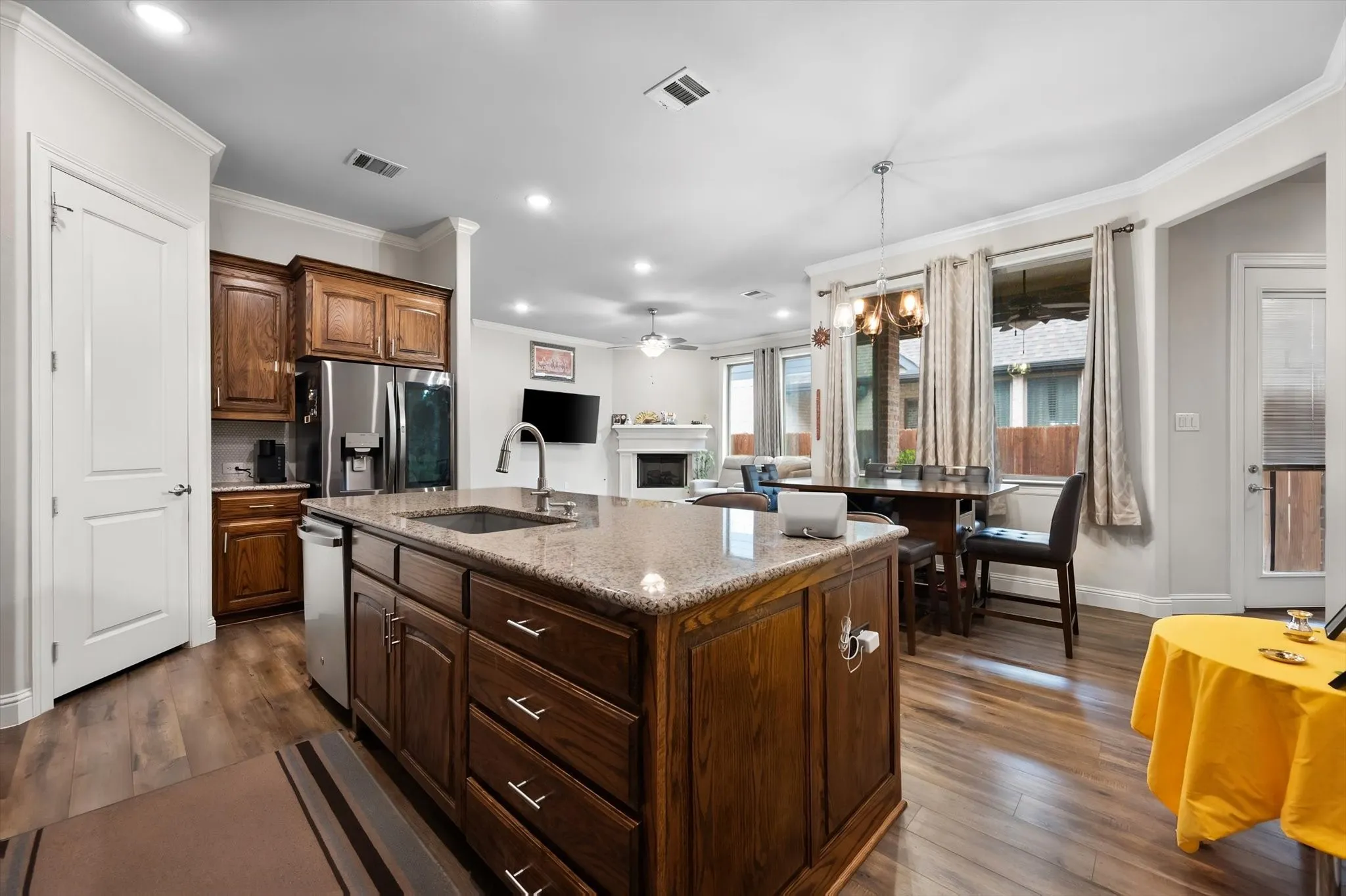 Single Family Residence For Sale in Tarrant County , 9364 Sunrise Trail, Fort Worth, Texas 76118, 3 Bedroom, 2 Bathroom, 2 Garage spaces, 1,758 Sqft, built in 2020, mls#21400832, Real Estate Agent in Fort Worth, Homes For Sale in Tarrant county, Homes For Sale in Fort Worth, Realtor in Fort Worth Texas, Real Estate Brokerage Independent Realty Texas, Luminita Cordes Realtor